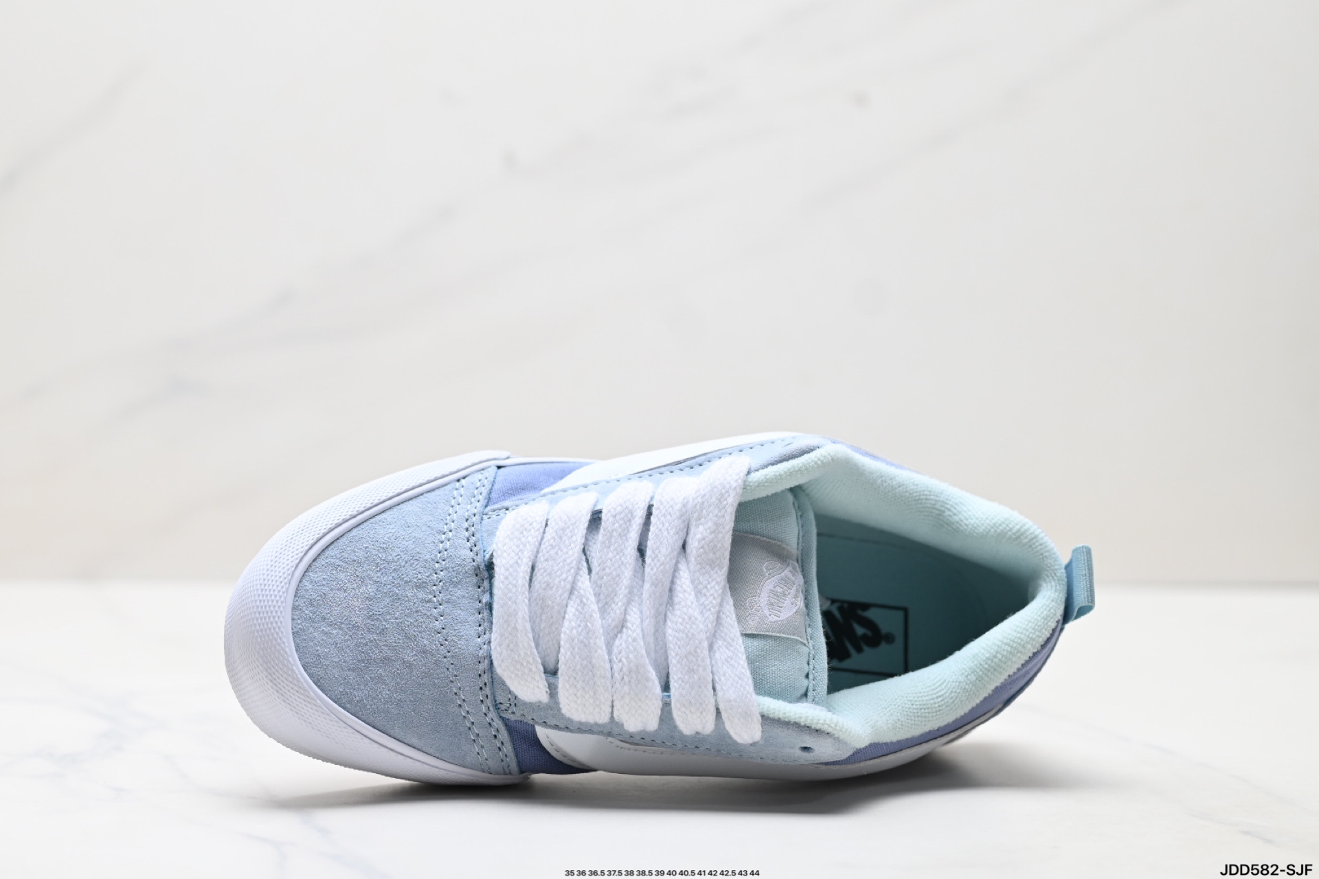 范斯Vans Knu-Skool 翻毛皮 耐磨 低帮 板鞋