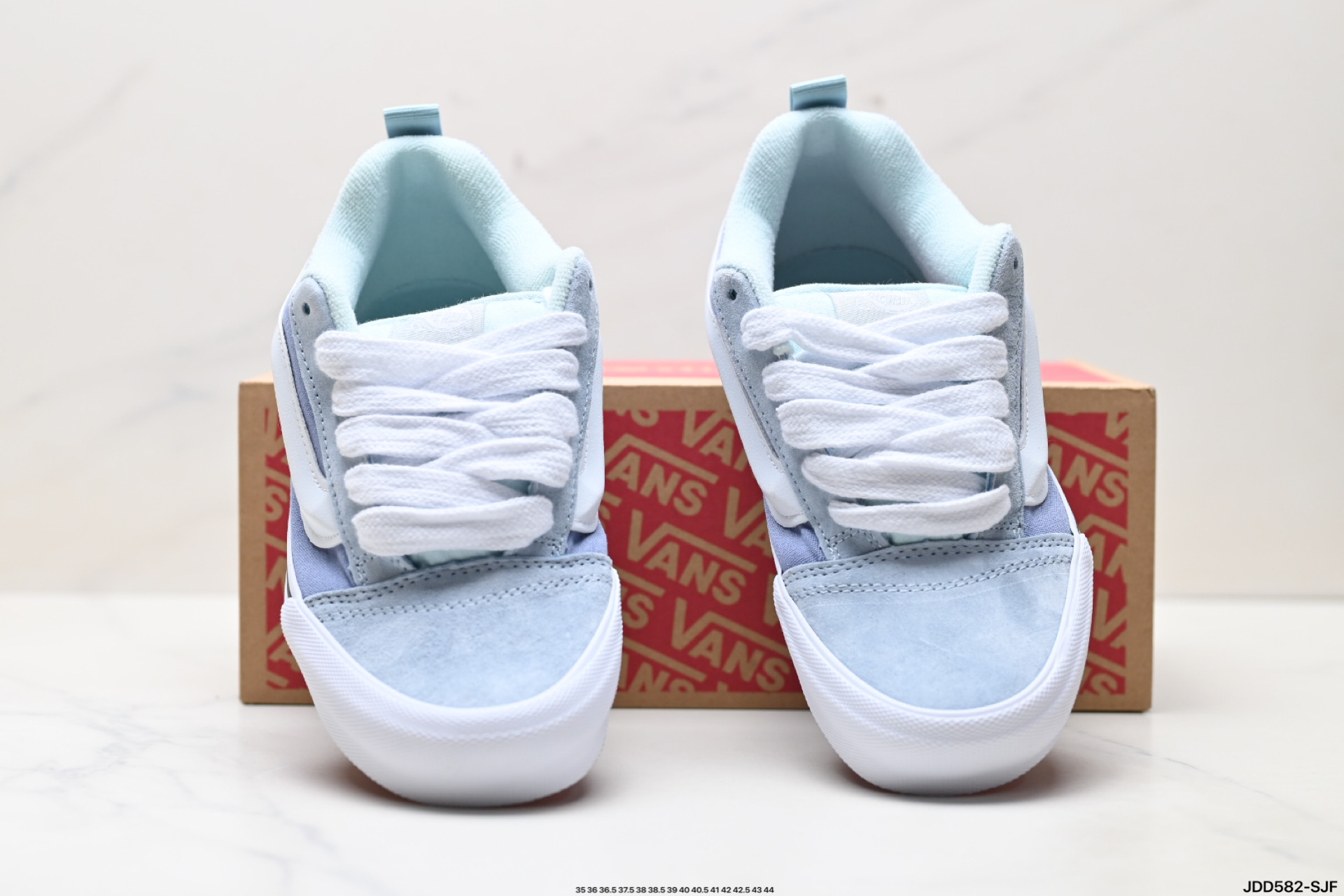 范斯Vans Knu-Skool 翻毛皮 耐磨 低帮 板鞋