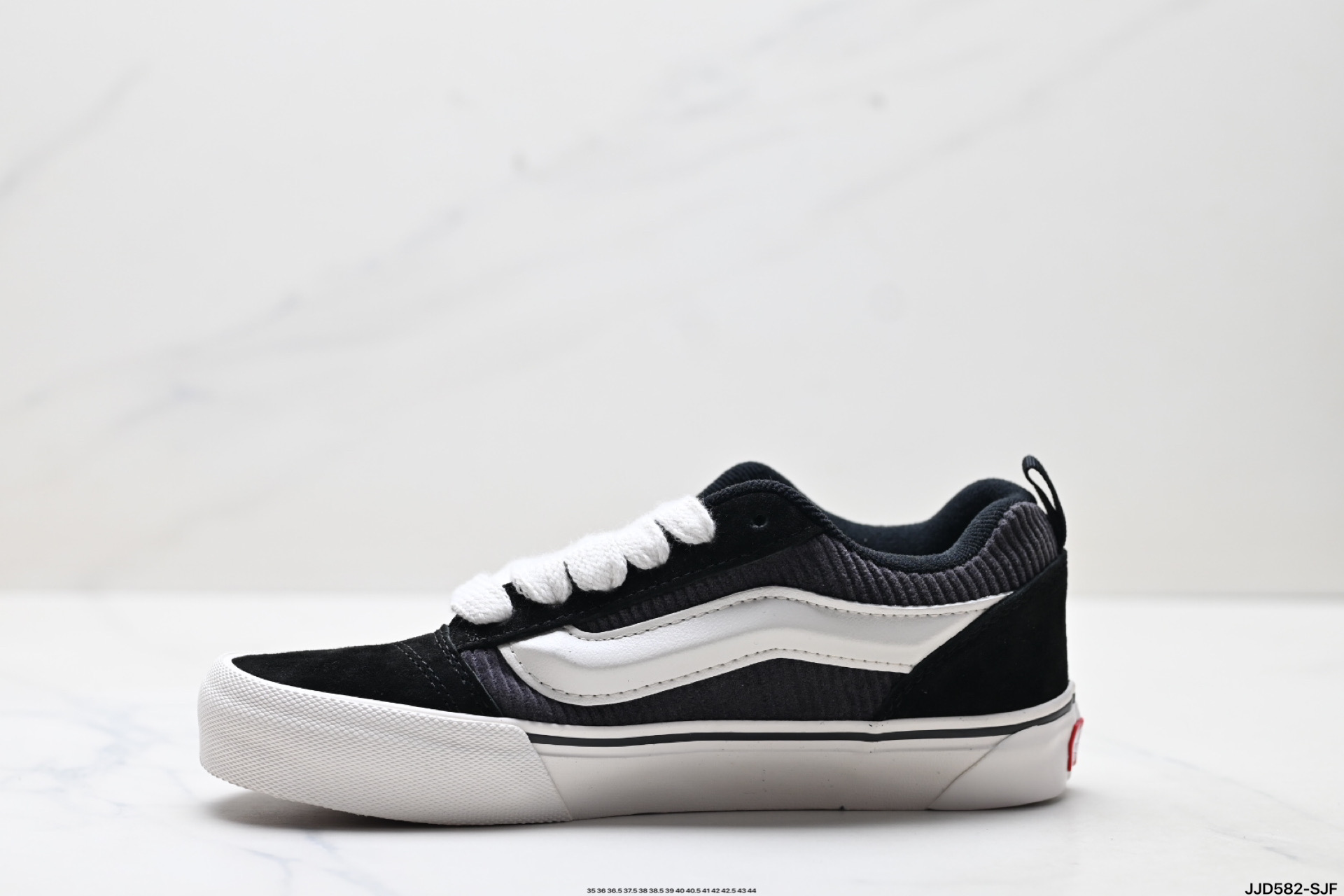 范斯Vans Knu-Skool 翻毛皮 耐磨 低帮 板鞋
