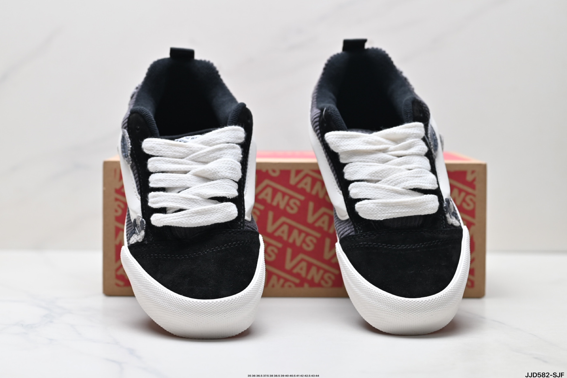 范斯Vans Knu-Skool 翻毛皮 耐磨 低帮 板鞋