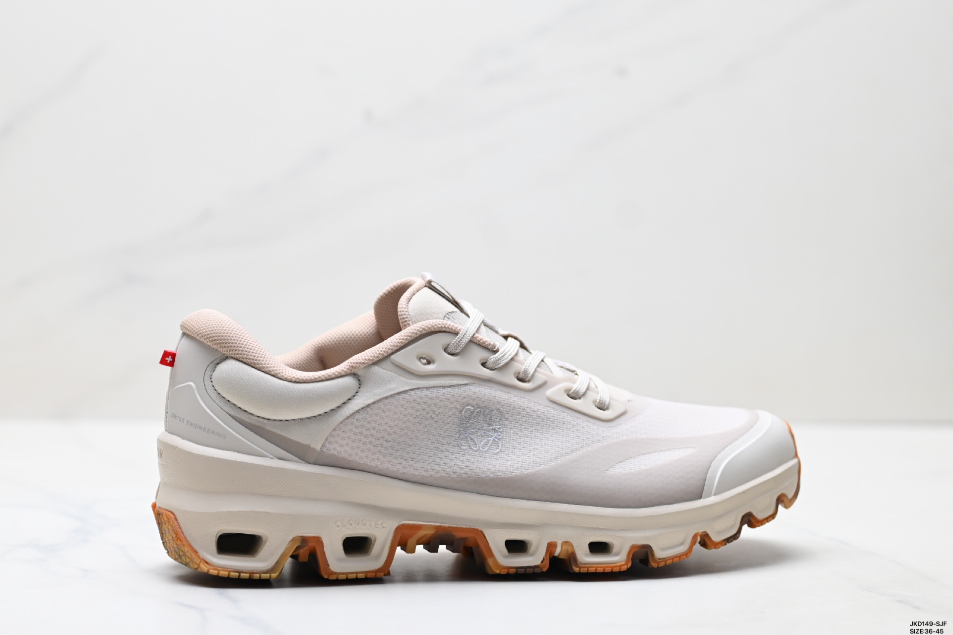 On昂跑 x LOEWE罗意威 Cloudventure 2.0 圆头系带 低帮休闲鞋