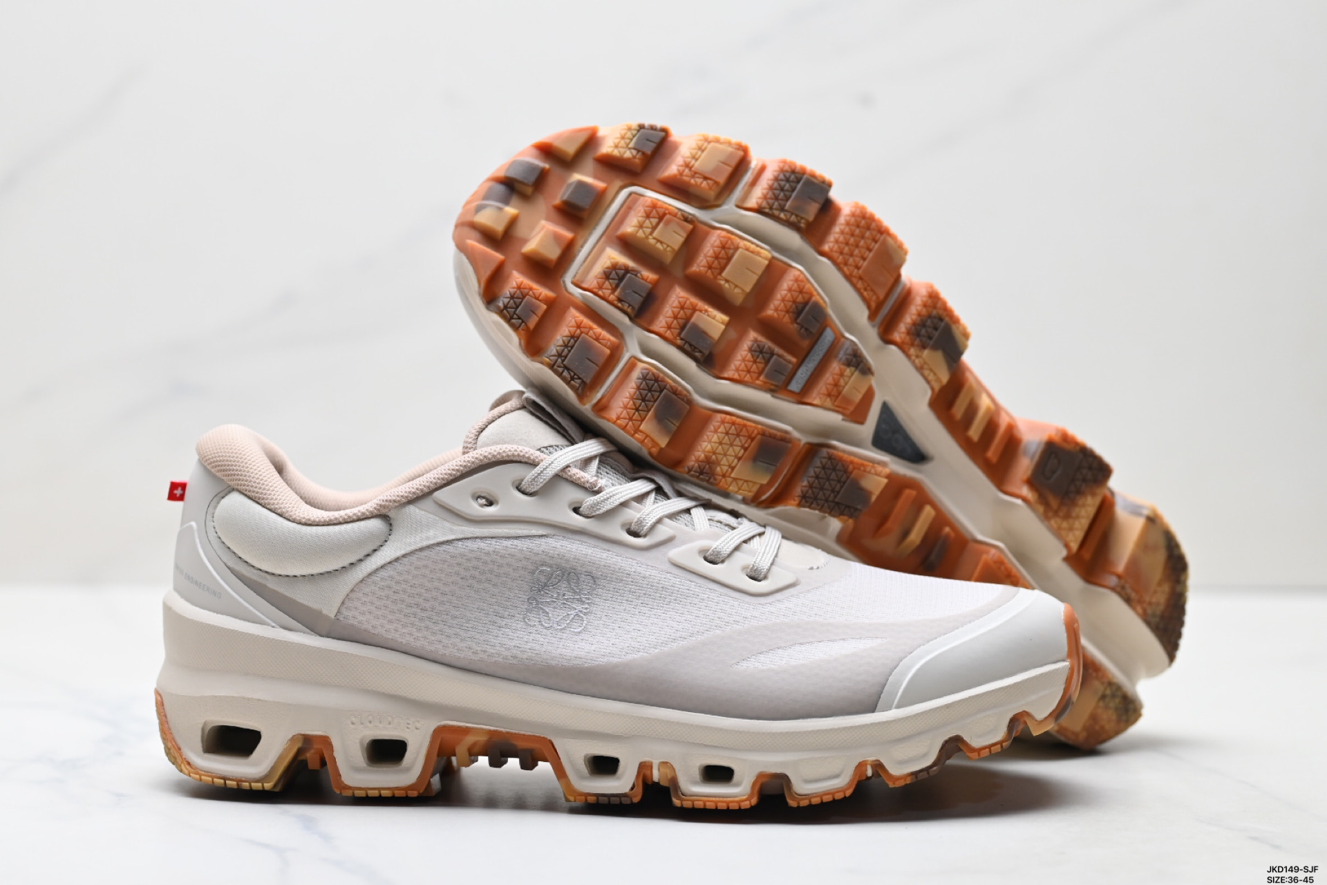 On昂跑 x LOEWE罗意威 Cloudventure 2.0 圆头系带 低帮休闲鞋