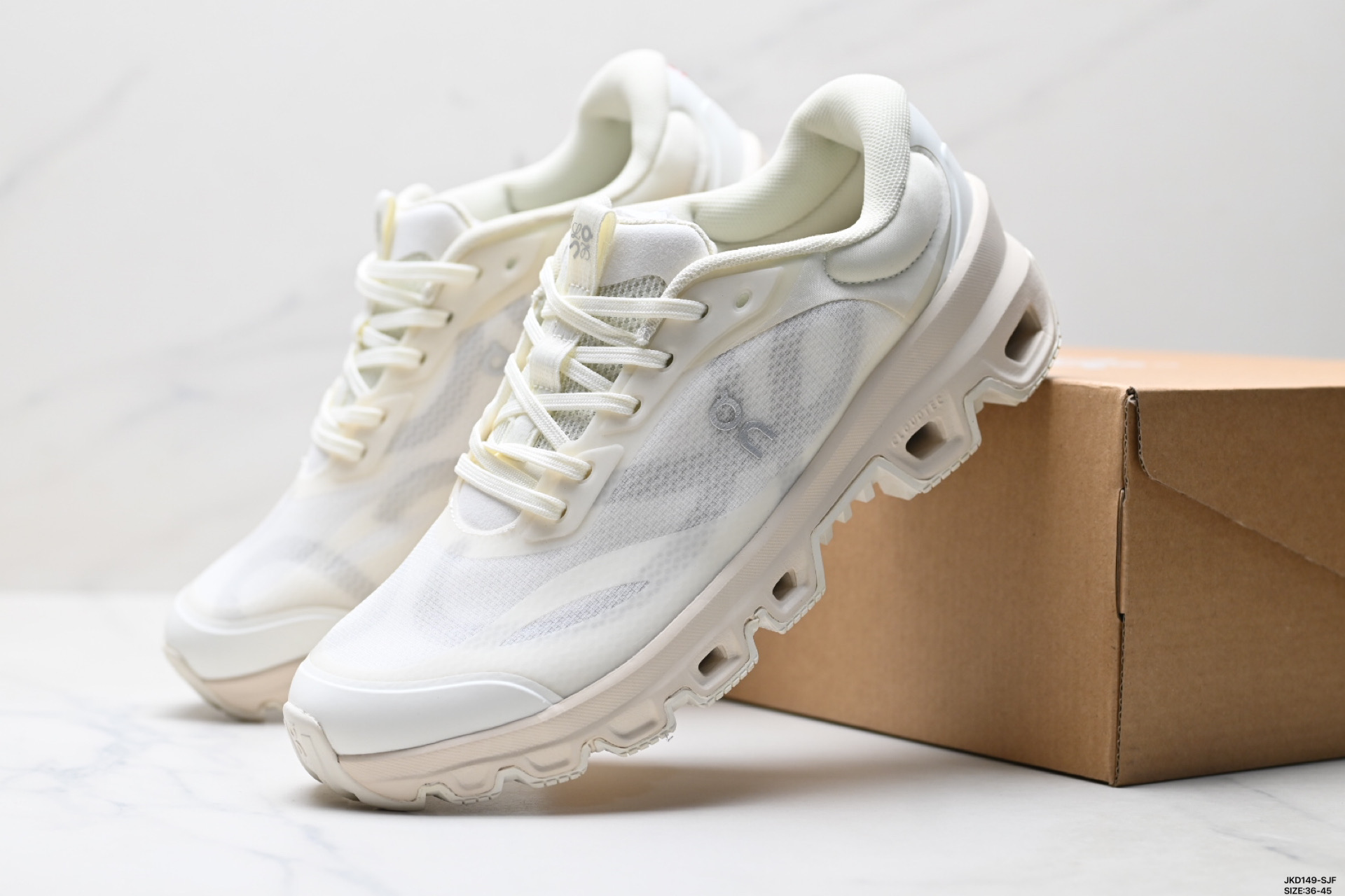 On昂跑 x LOEWE罗意威 Cloudventure 2.0 圆头系带 低帮休闲鞋