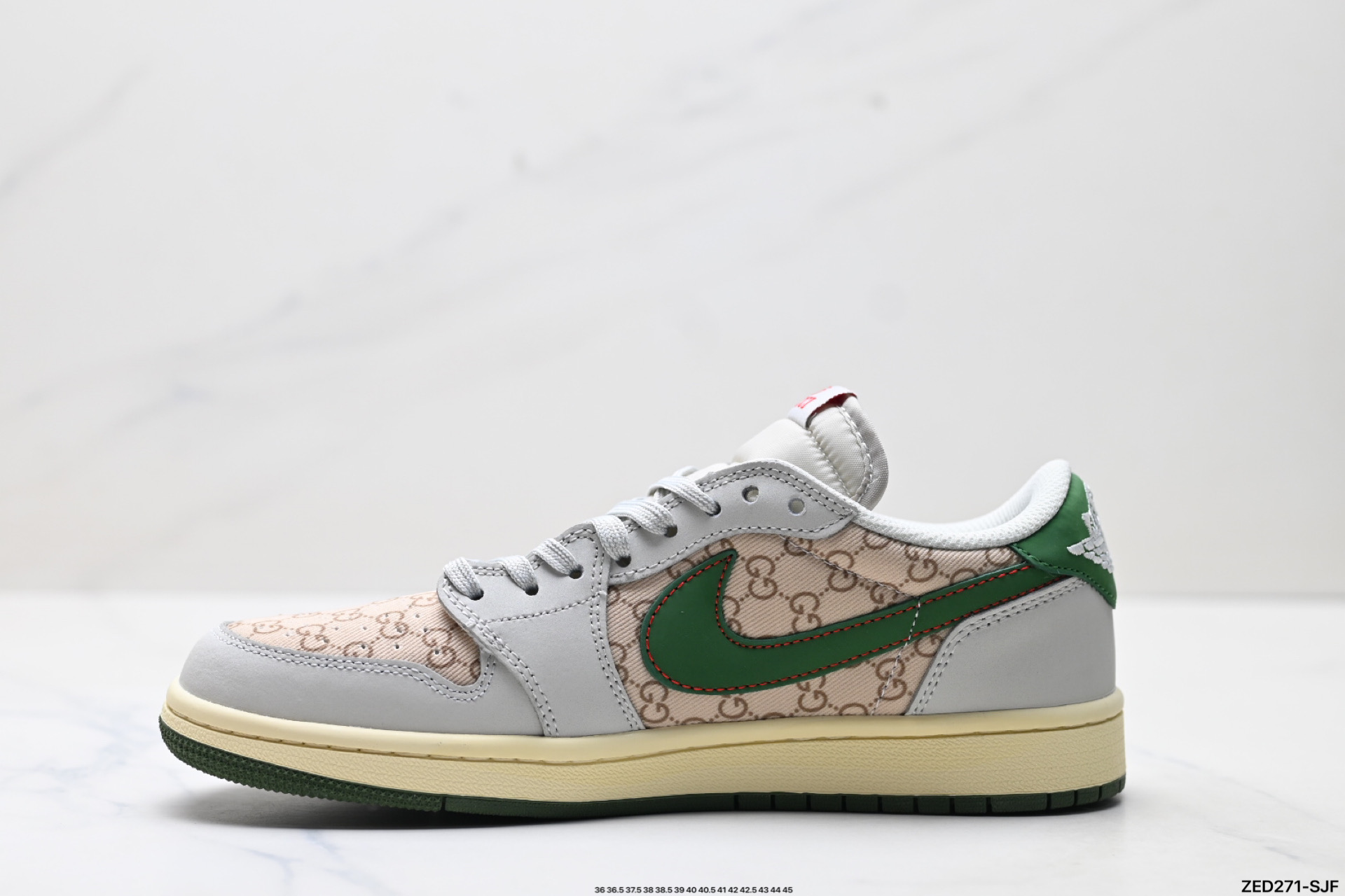 Nike Air Jordan 1 x Travis Scott AJ1倒勾 乔一倒钩 ‘DIY’定制 耐克 低帮文化篮球鞋 DZ5899-001