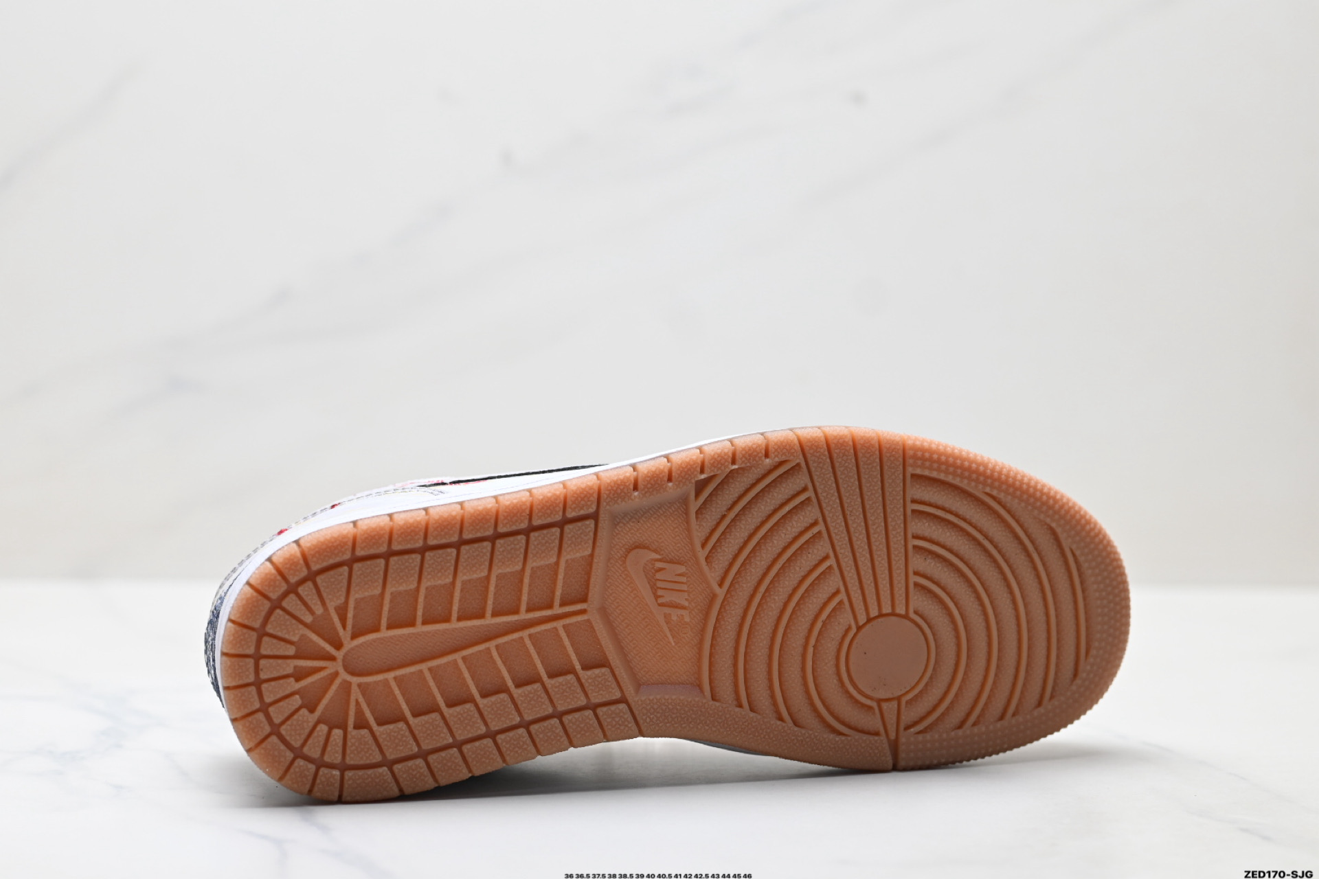 Nike Air Jordan 1 Low AJ1乔1低帮休闲板鞋 553558-146