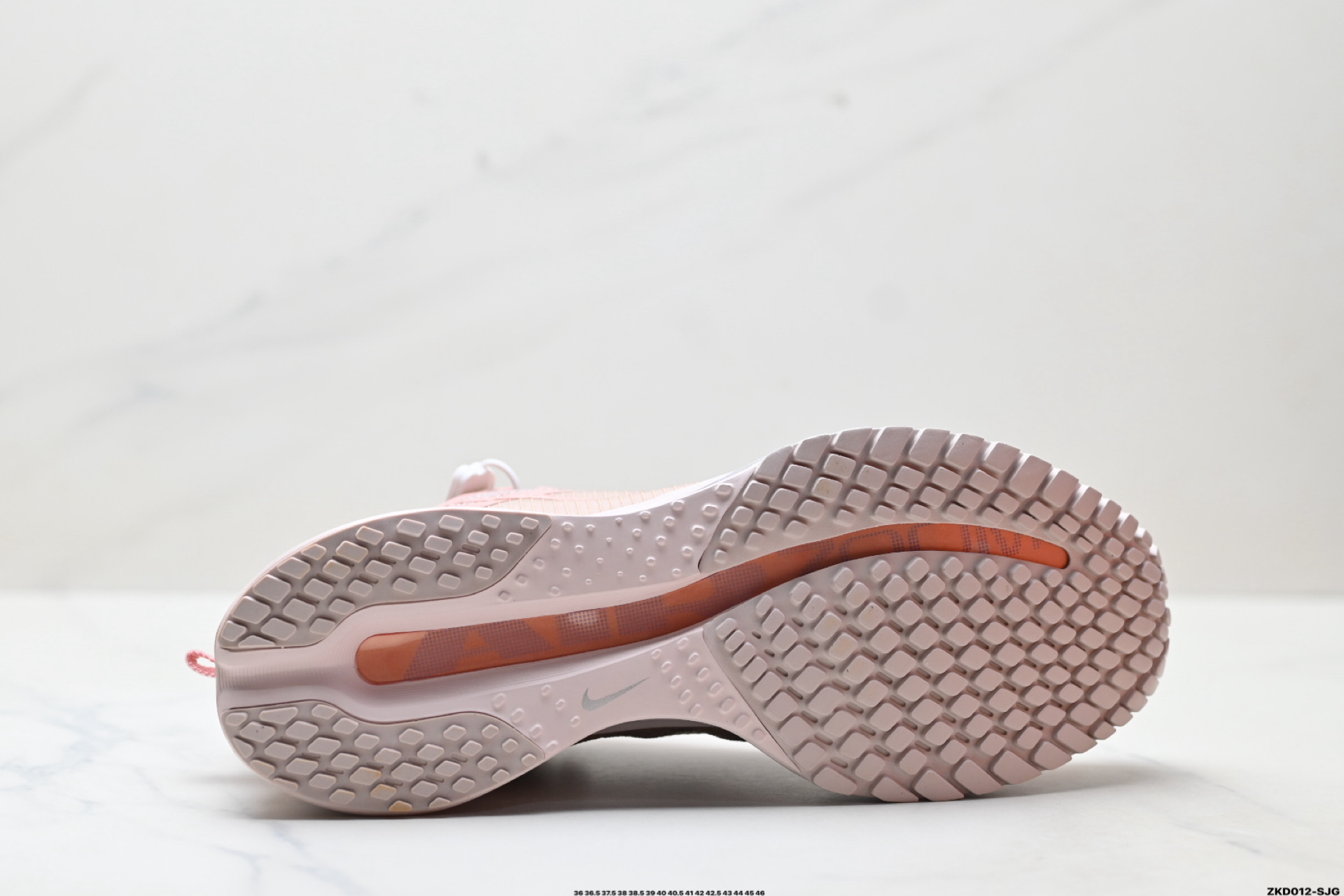 Nike Air Zoom Pegasus Premium 耐克 新款气垫缓震休闲跑步鞋 HQ2593-603