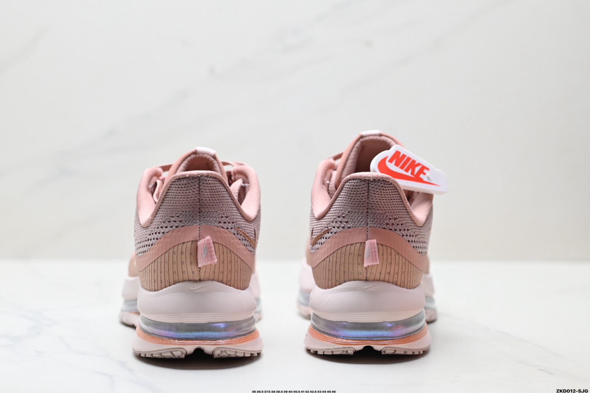 Nike Air Zoom Pegasus Premium 耐克 新款气垫缓震休闲跑步鞋 HQ2593-603