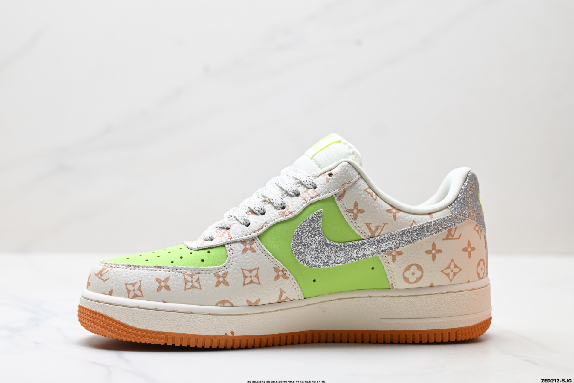 NIKE AIR FORCE 1‘07 DF0188-079