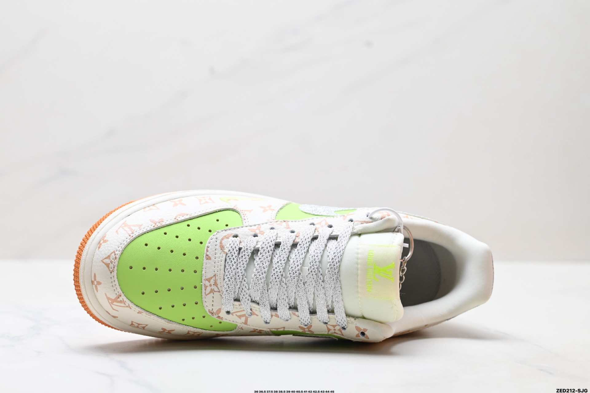 NIKE AIR FORCE 1‘07 DF0188-079