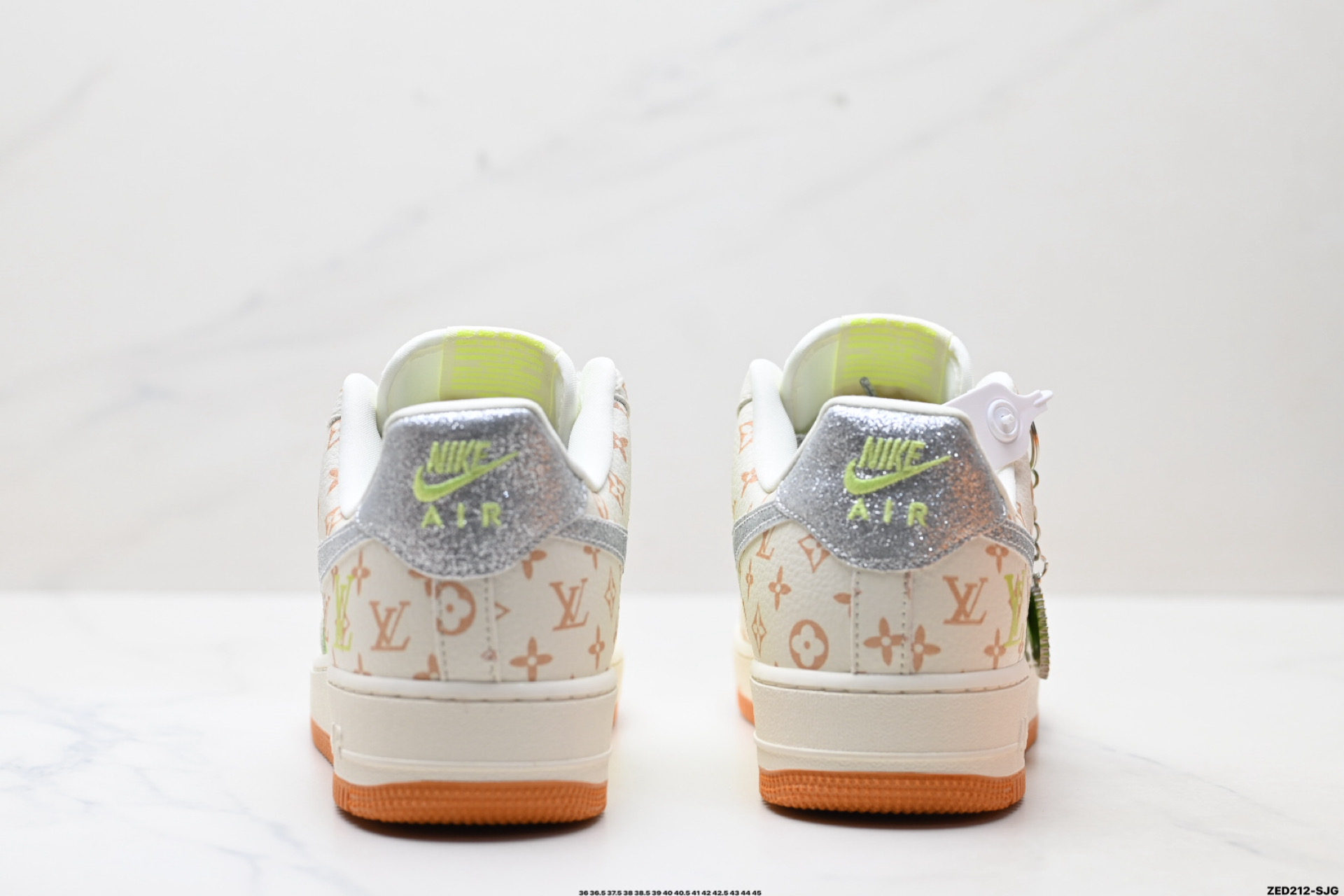 NIKE AIR FORCE 1‘07 DF0188-079