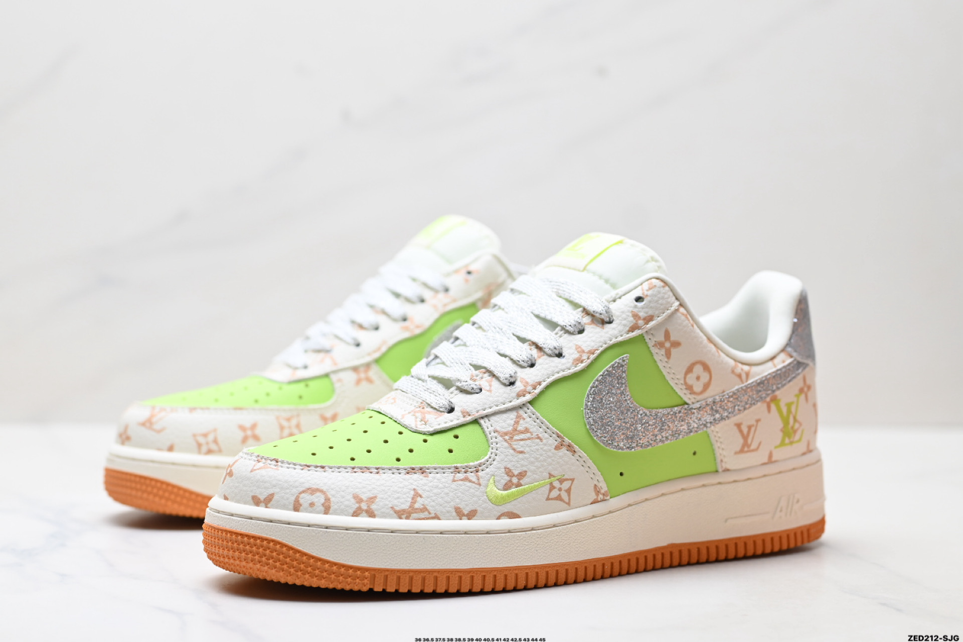 NIKE AIR FORCE 1‘07 DF0188-079