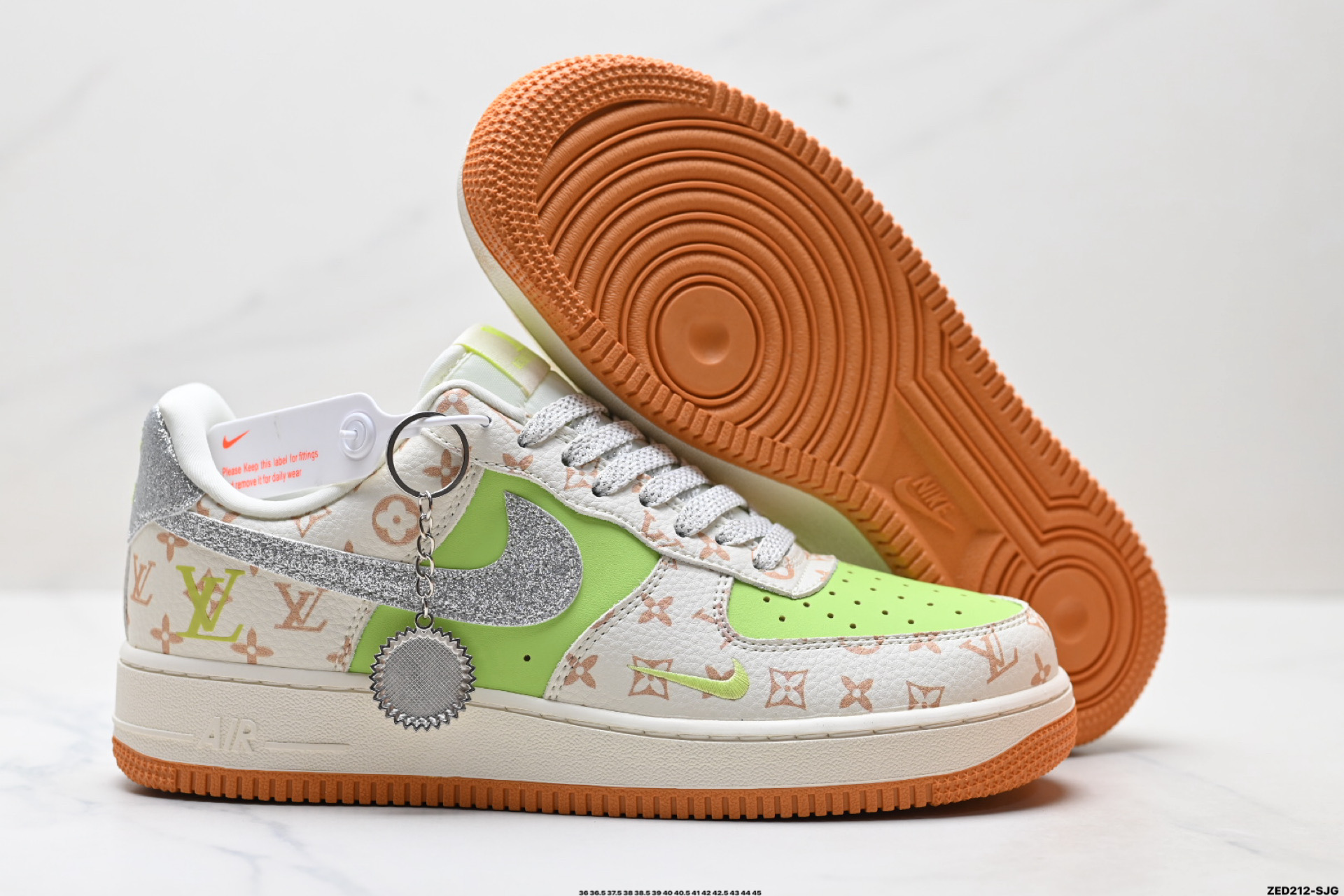 NIKE AIR FORCE 1‘07 DF0188-079