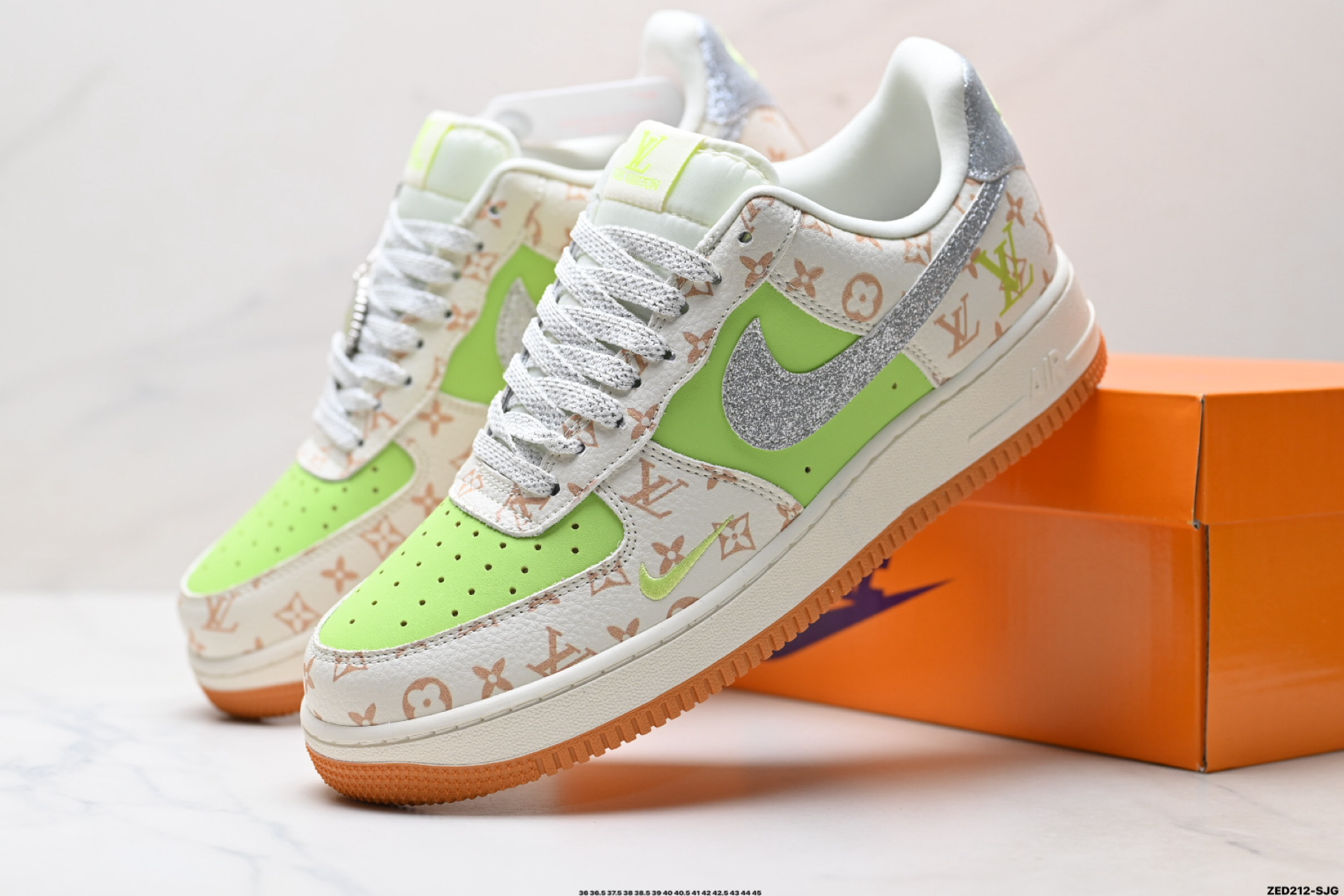 NIKE AIR FORCE 1‘07 DF0188-079