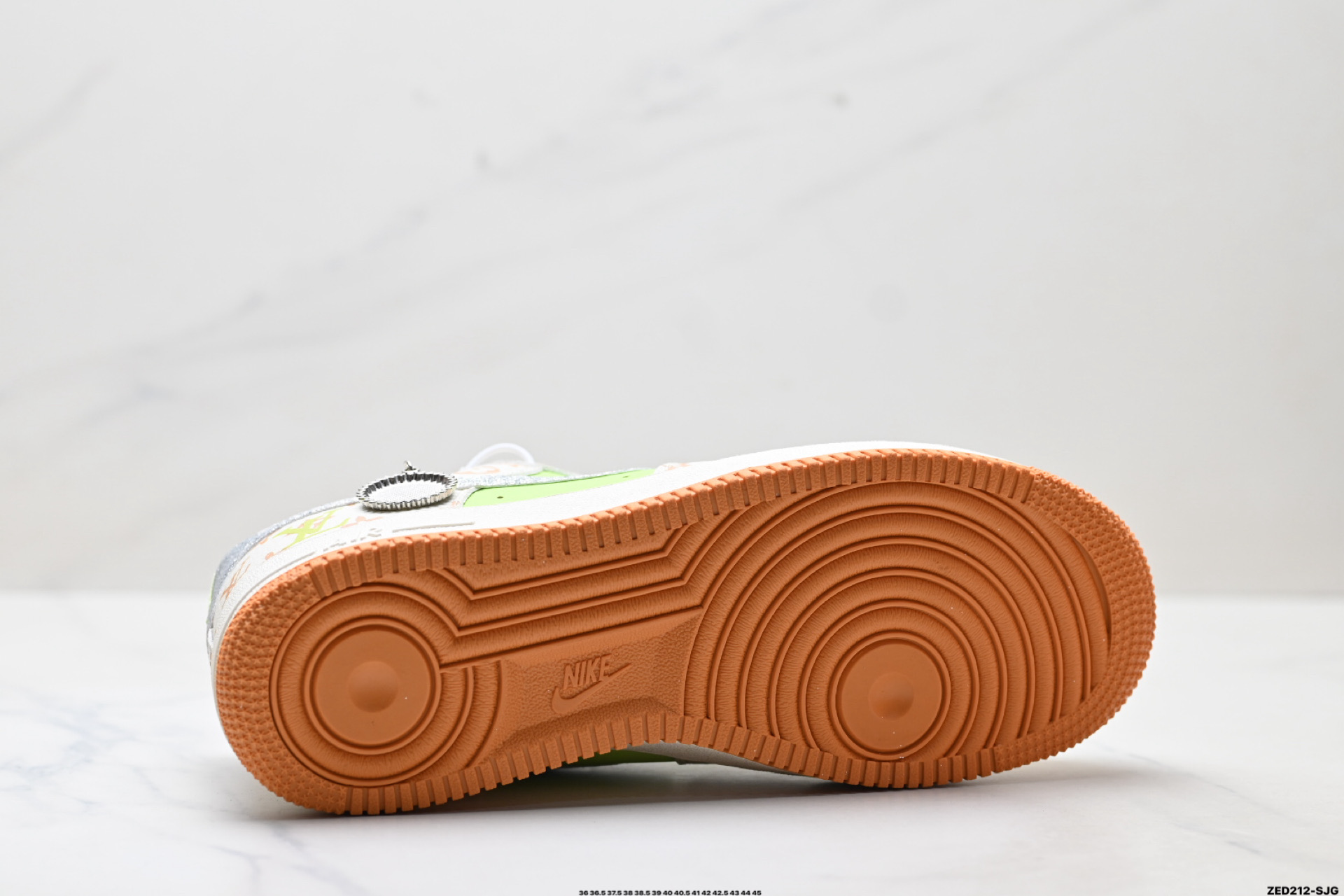 NIKE AIR FORCE 1‘07 DF0188-079
