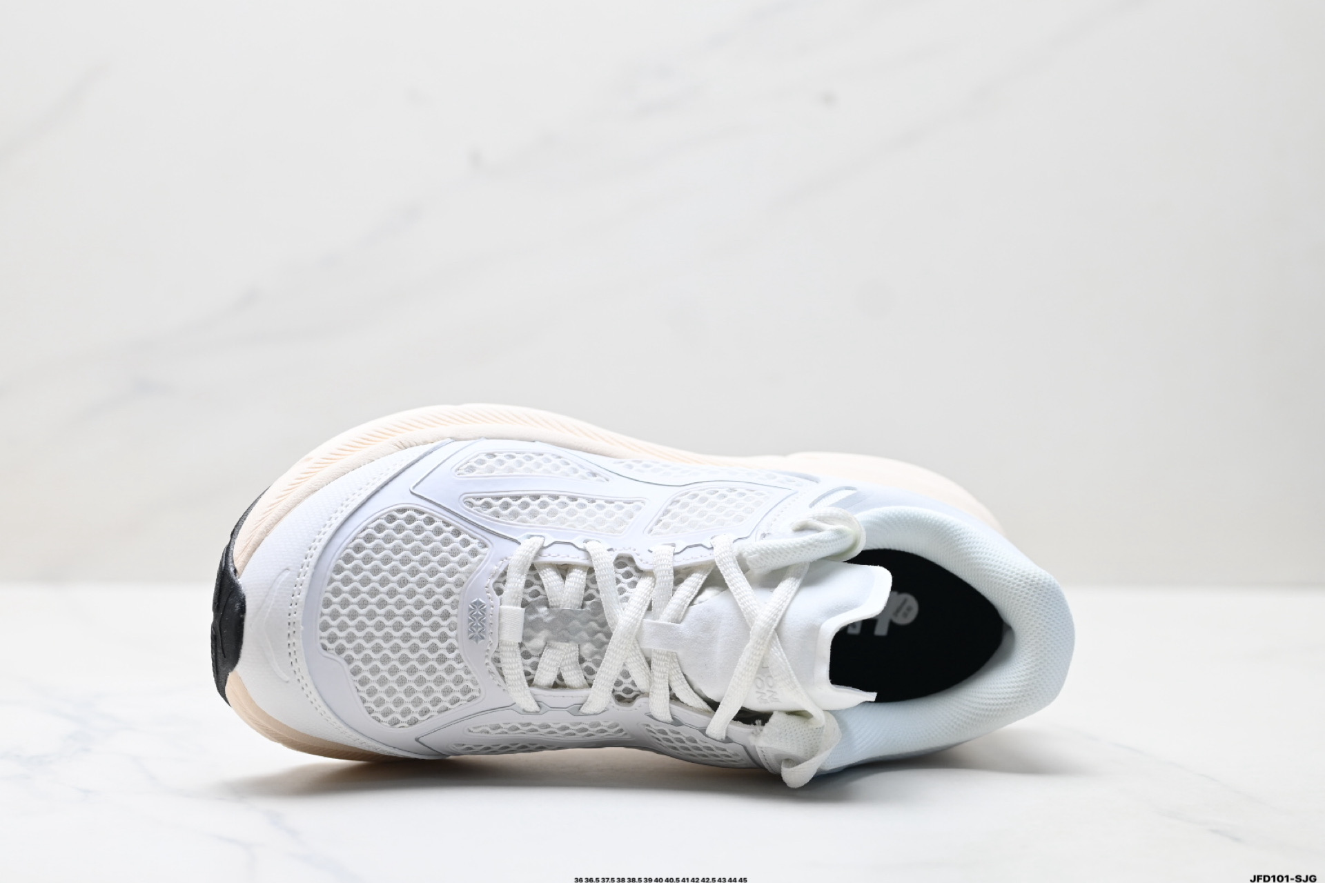 HOKA M CLIFTON ONE9 轻量低帮户外越野跑鞋 户外山脉越野轻量运动跑鞋 1155370