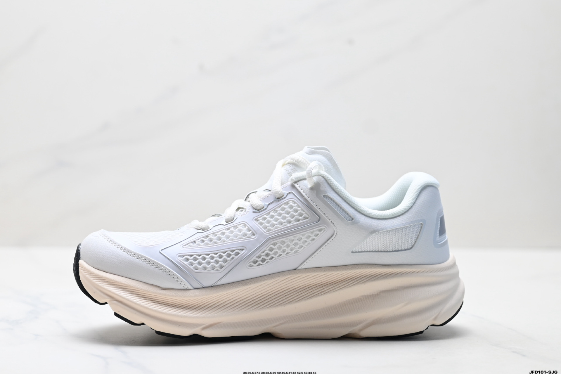 HOKA M CLIFTON ONE9 轻量低帮户外越野跑鞋 户外山脉越野轻量运动跑鞋 1155370