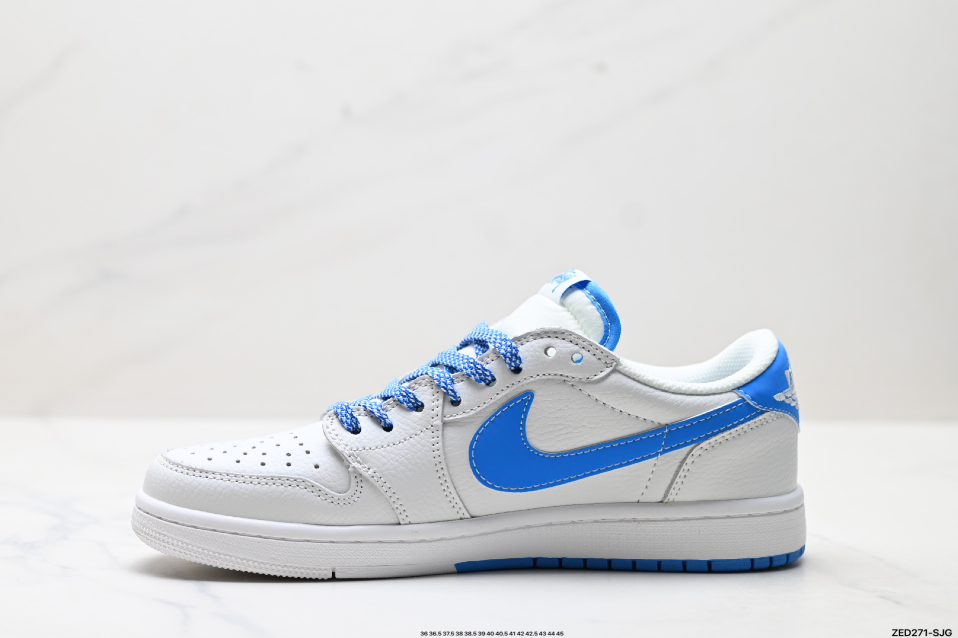 Nike Air Jordan 1 x Travis Scott AJ1倒勾 乔一倒钩 ‘DIY’定制 耐克 低帮文化篮球鞋 DZ5899-007