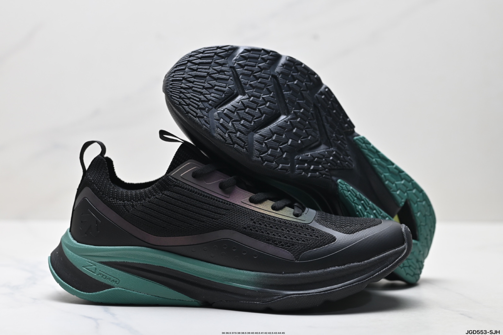 迪桑特DESCENTE ENERZITE LAVITATE 2.0 KNIT 时尚防滑 低帮跑步鞋 D5191RRN05