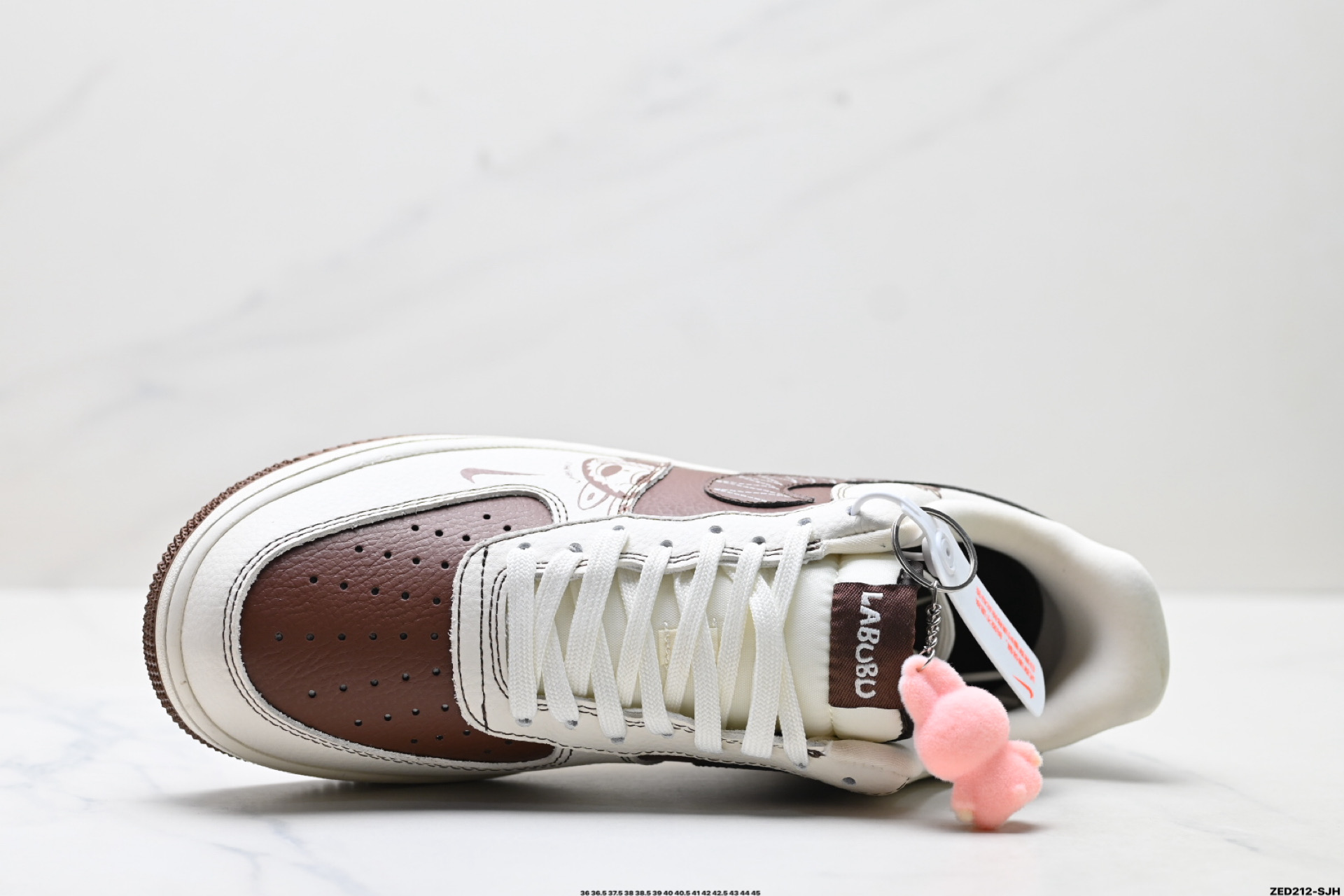NIKE AIR FORCE 1‘07 XL1979-105