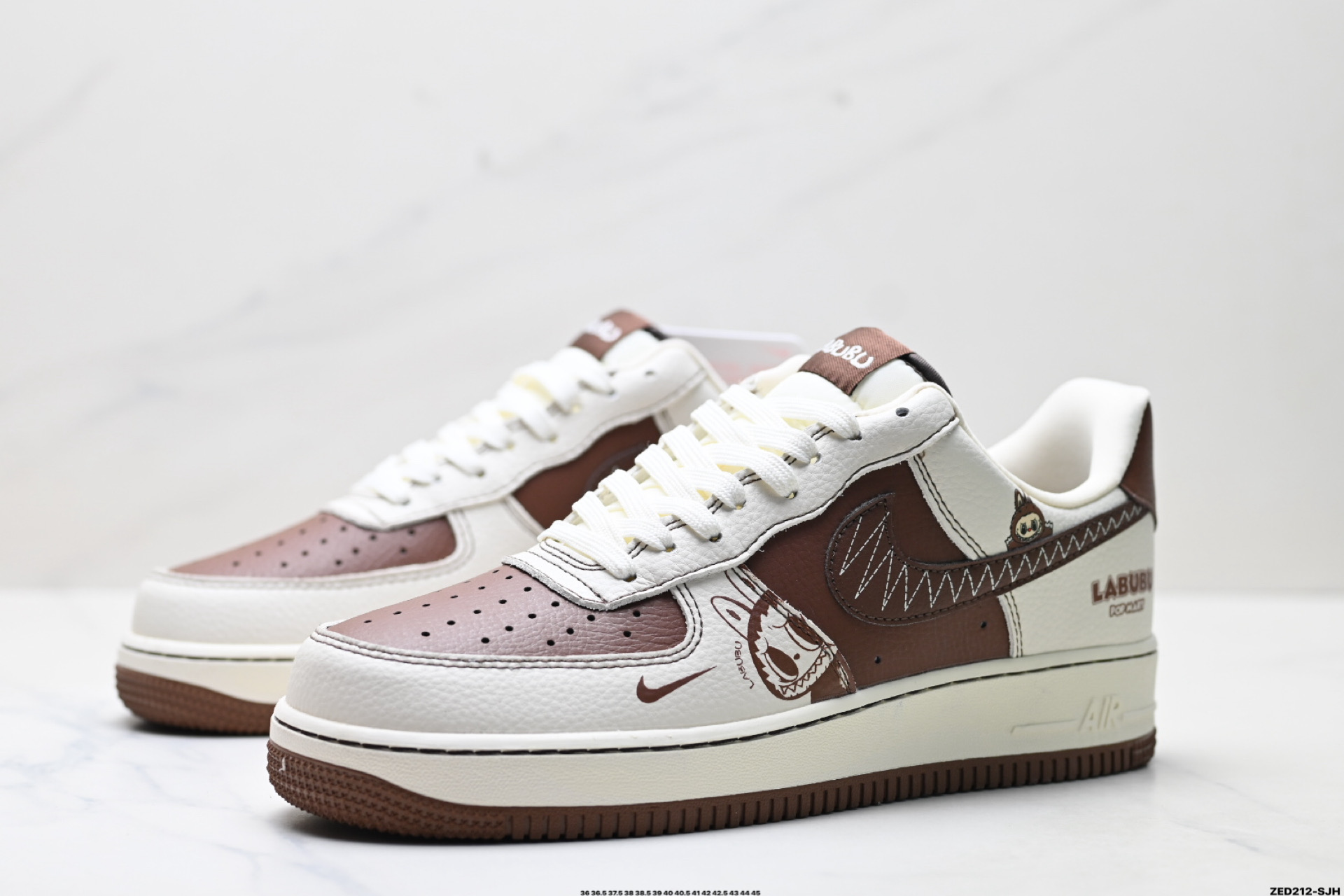 NIKE AIR FORCE 1‘07 XL1979-105