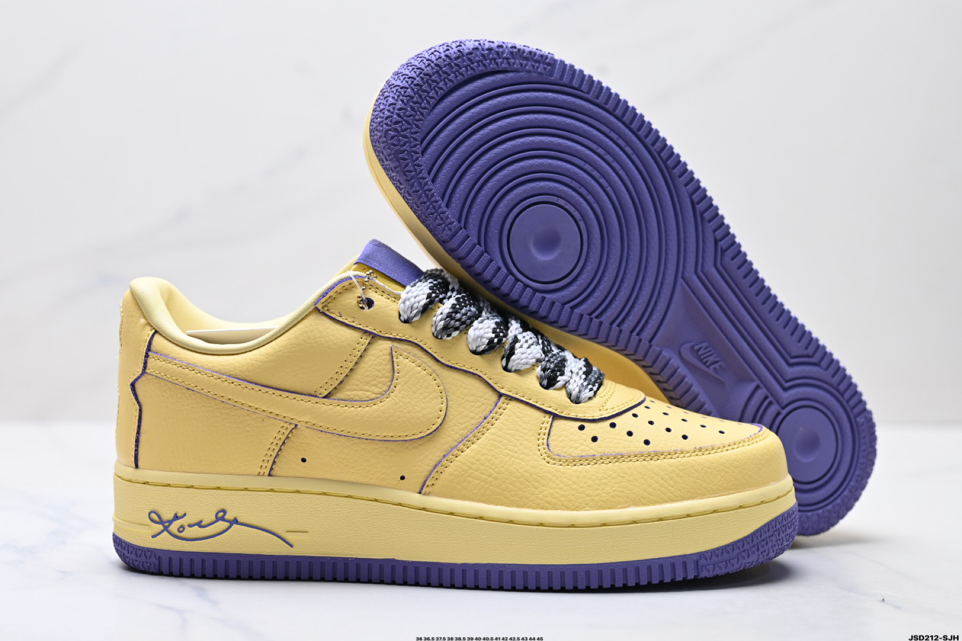 NIKE AIR FORCE 1‘07 HV9408-700