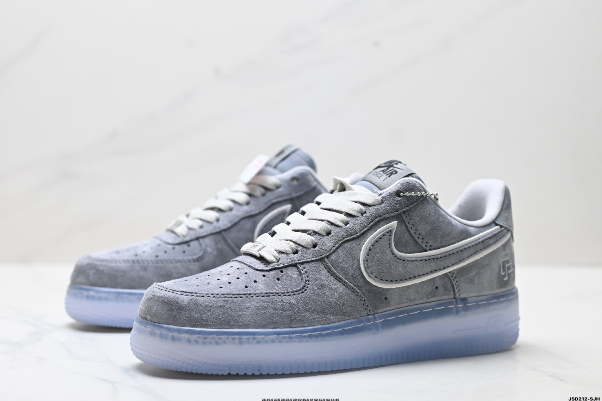 NIKE AIR FORCE 1‘07 AA1117-199
