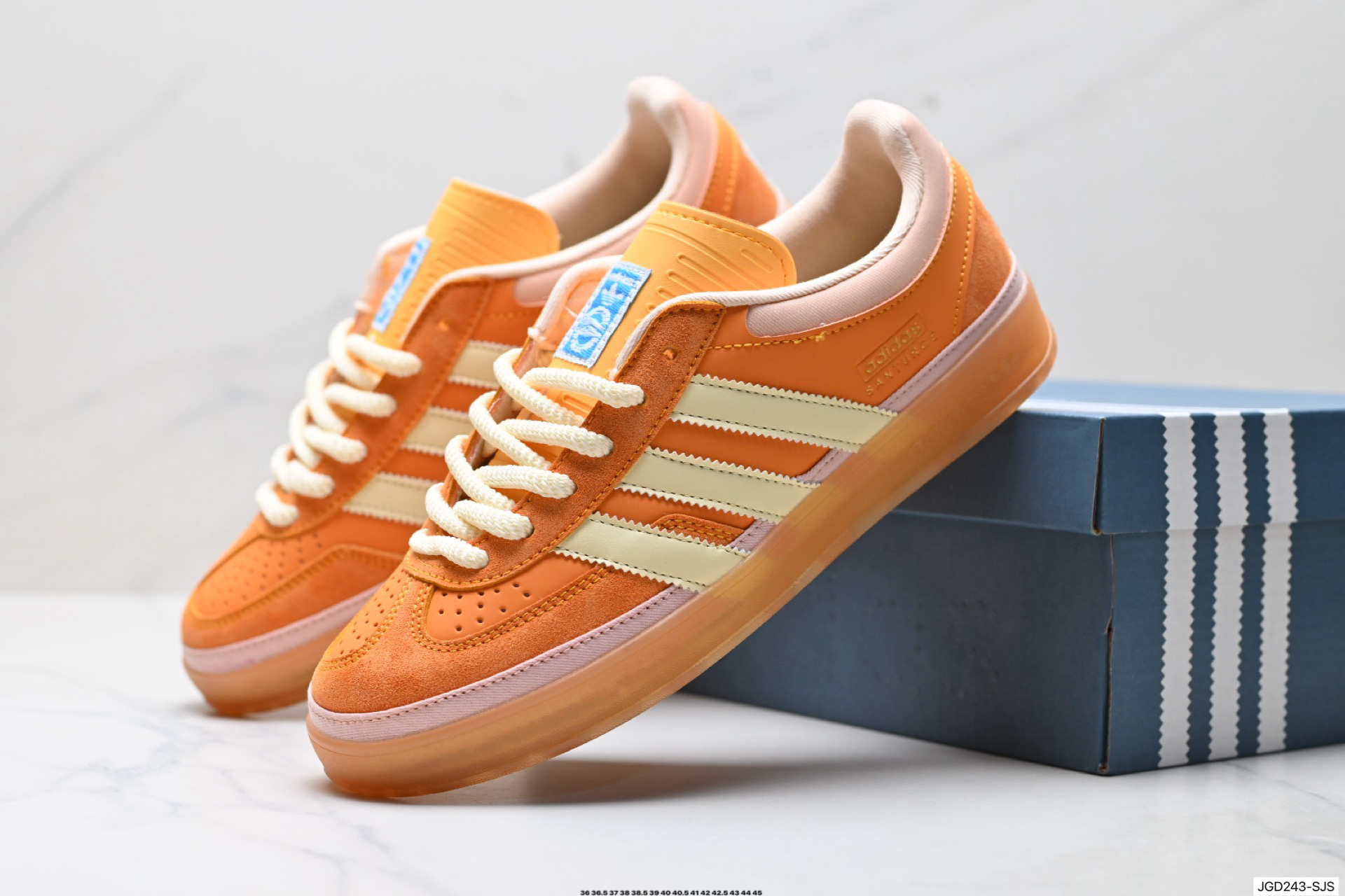 Bad Bunny x Adidas Originals Gazelle INdoor 三叶草休闲防滑耐磨低帮板鞋 JS5050