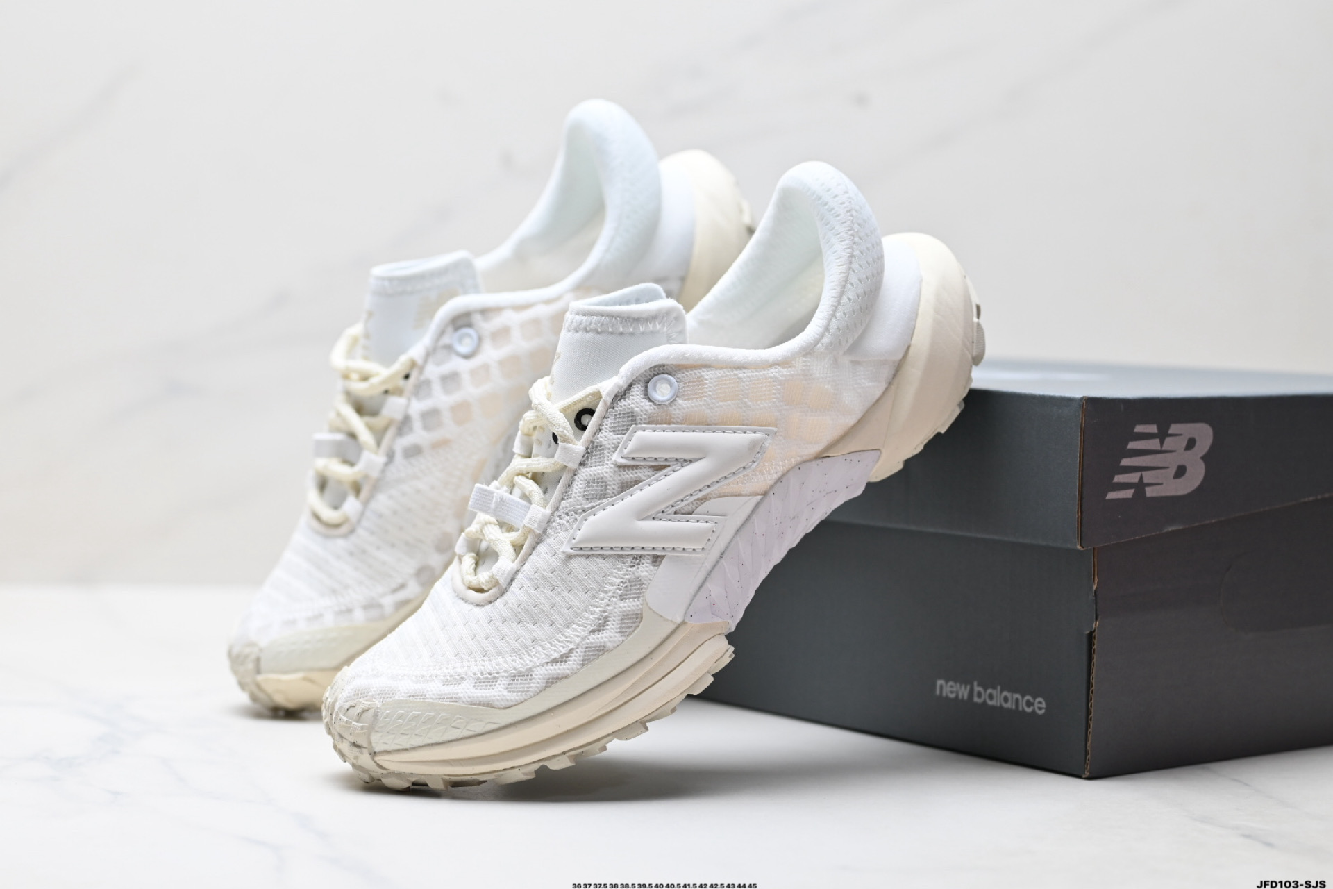 New Balance Minimus Trail 新百伦舒适简约时尚潮流 低帮跑步鞋 MTM10LEC