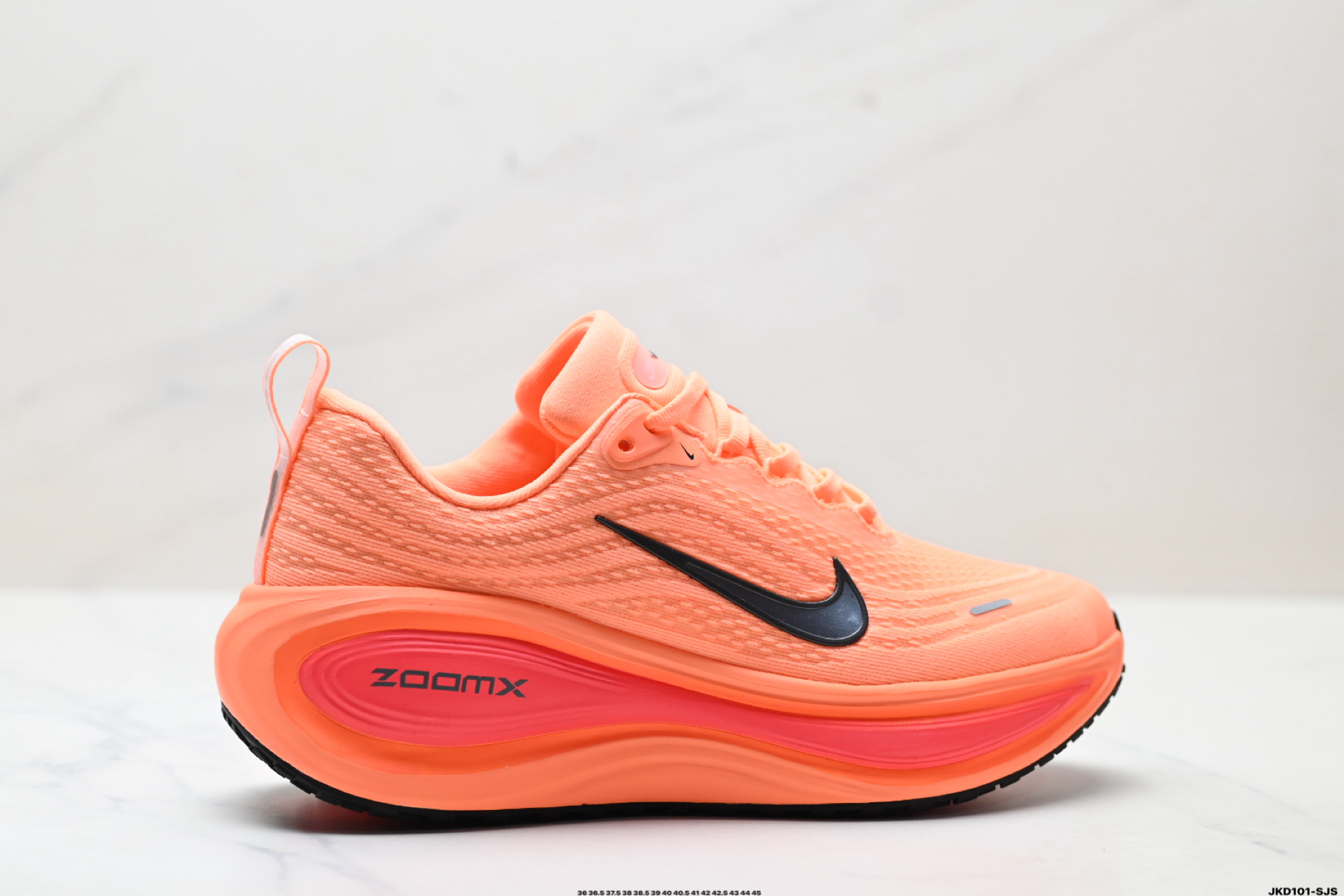170 Nike VOMERO PLUS 耐克 舒适减震防滑 低帮跑步鞋 全掌ReactX泡绵中底 HV8150-801