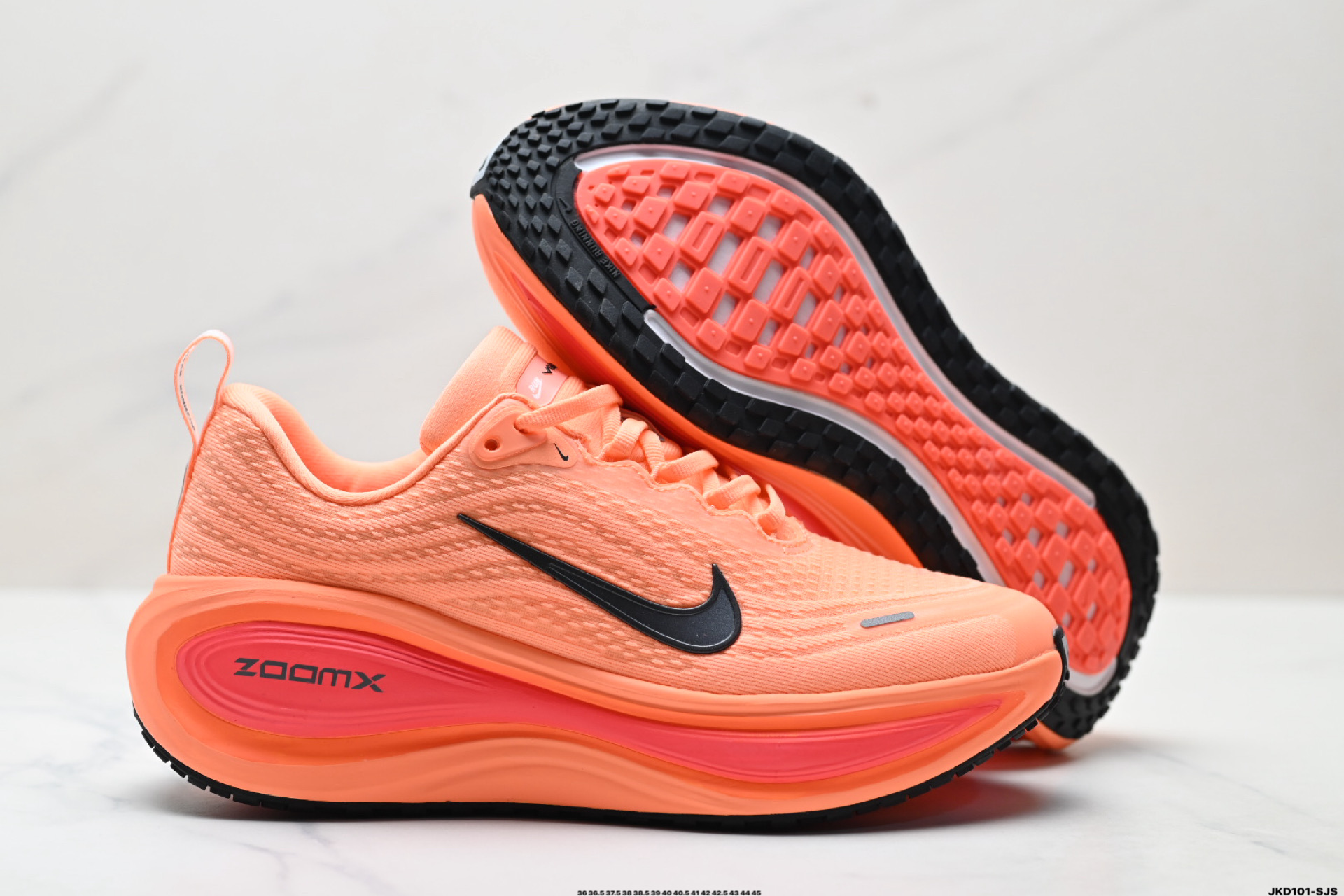 170 Nike VOMERO PLUS 耐克 舒适减震防滑 低帮跑步鞋 全掌ReactX泡绵中底 HV8150-801