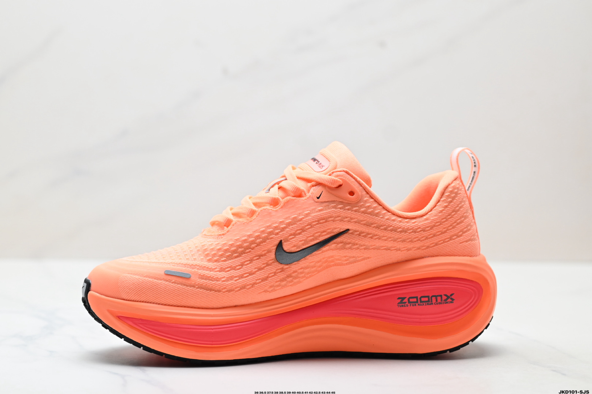 170 Nike VOMERO PLUS 耐克 舒适减震防滑 低帮跑步鞋 全掌ReactX泡绵中底 HV8150-801