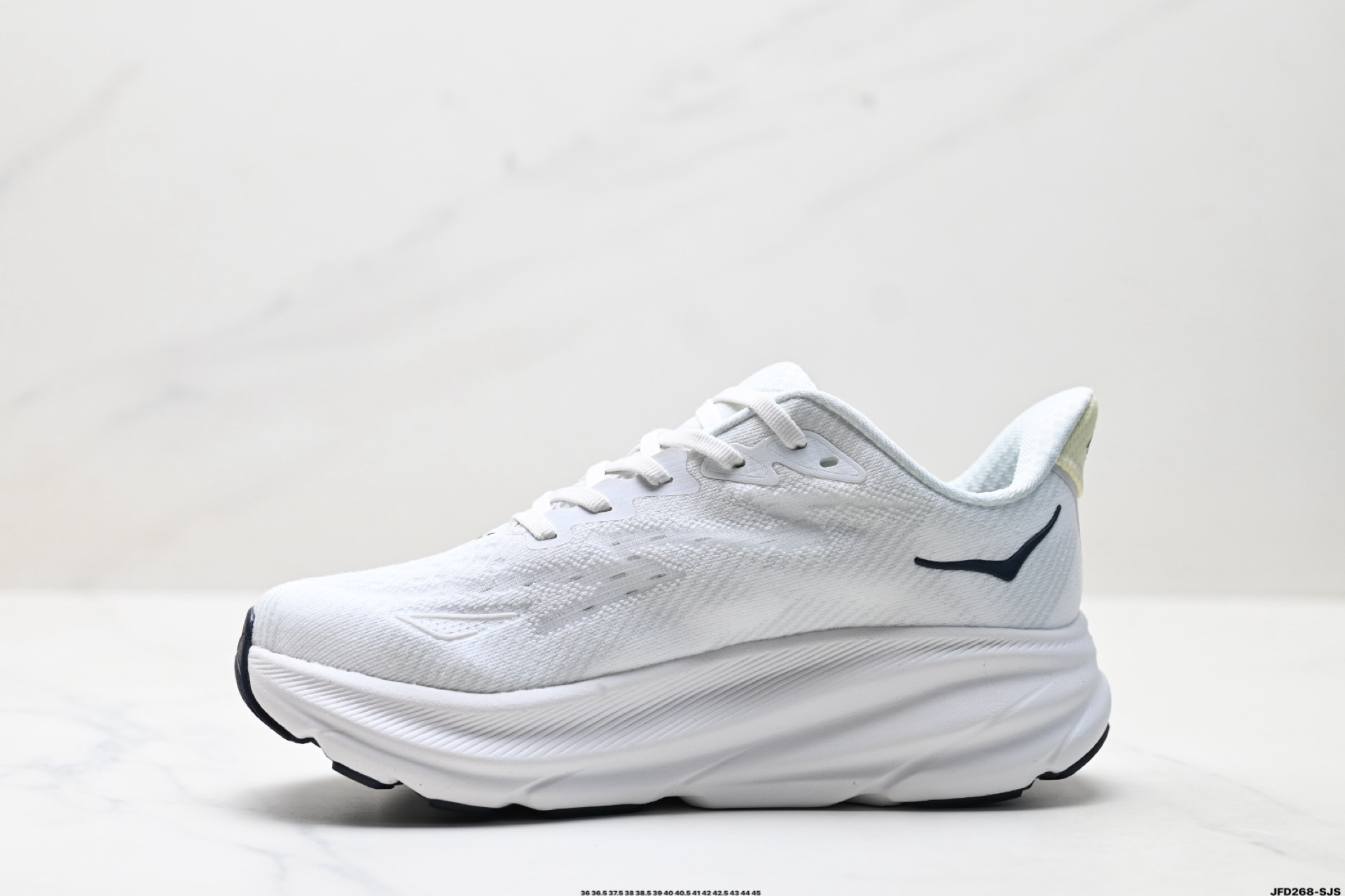HOKA M CLIFTON ONE9 轻量低帮户外越野跑鞋 户外山脉越野轻量运动跑鞋 1127896