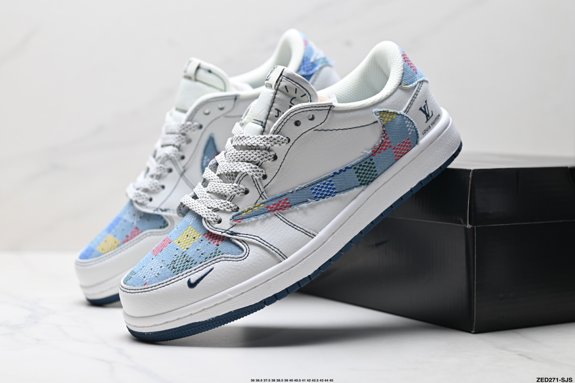 Nike Air Jordan 1 x Travis Scott AJ1倒勾 乔一倒钩 ‘DIY’定制 耐克 低帮文化篮球鞋 DZ5899-011