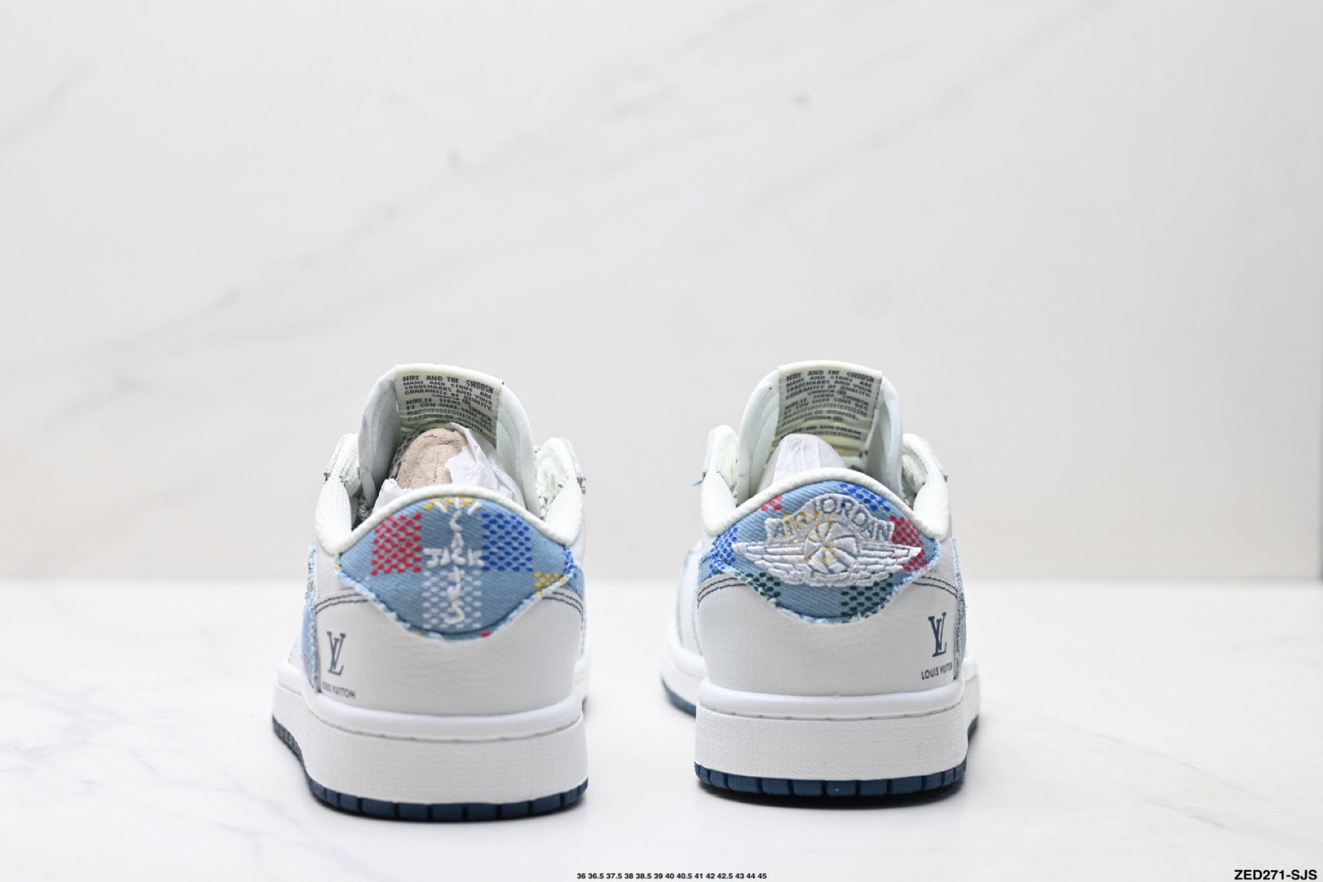 Nike Air Jordan 1 x Travis Scott AJ1倒勾 乔一倒钩 ‘DIY’定制 耐克 低帮文化篮球鞋 DZ5899-011