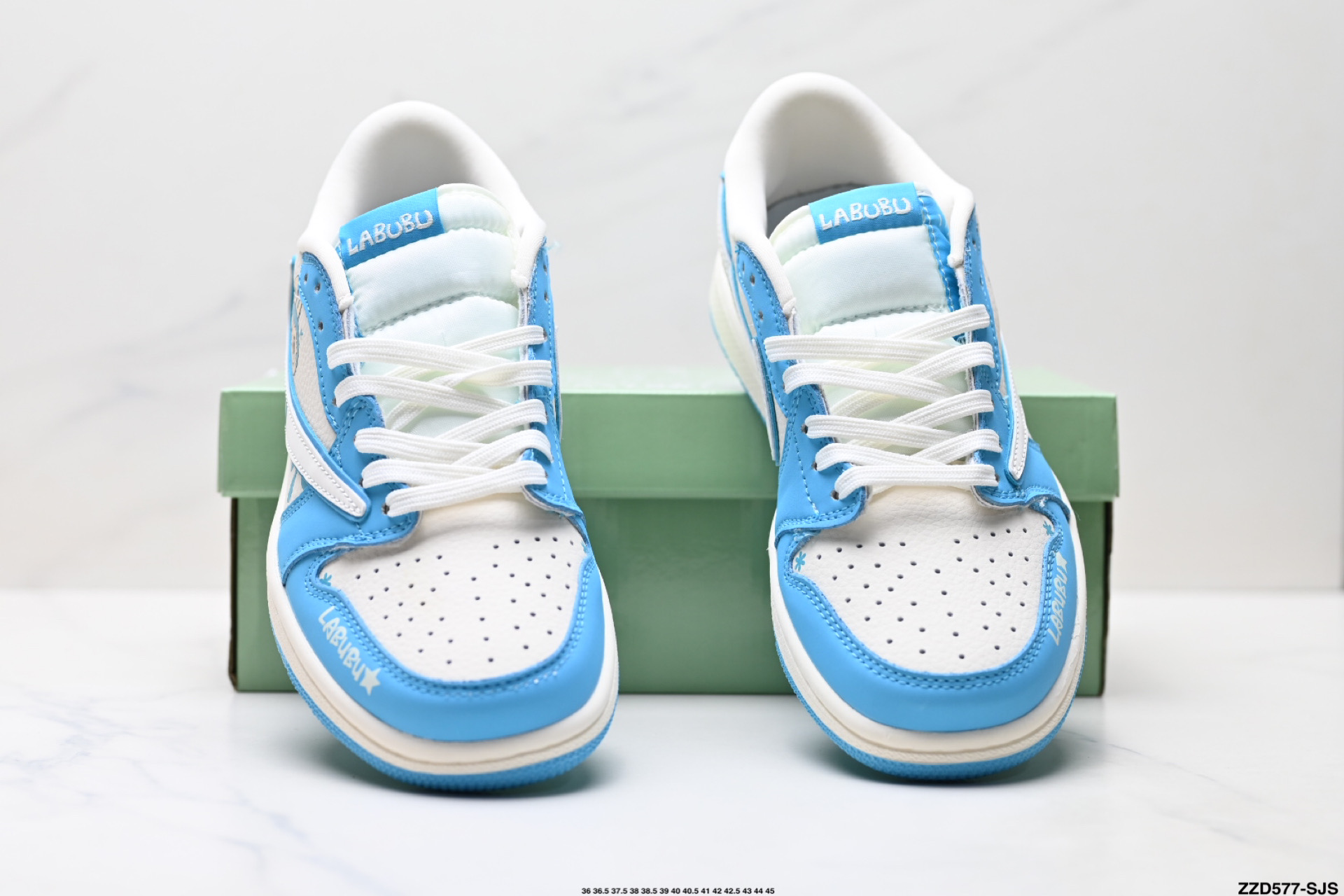 Nike Air Jordan 1 x Travis Scott AJ1倒勾 乔一倒钩 ‘DIY’定制 耐克 低帮文化篮球鞋 XB1979-021