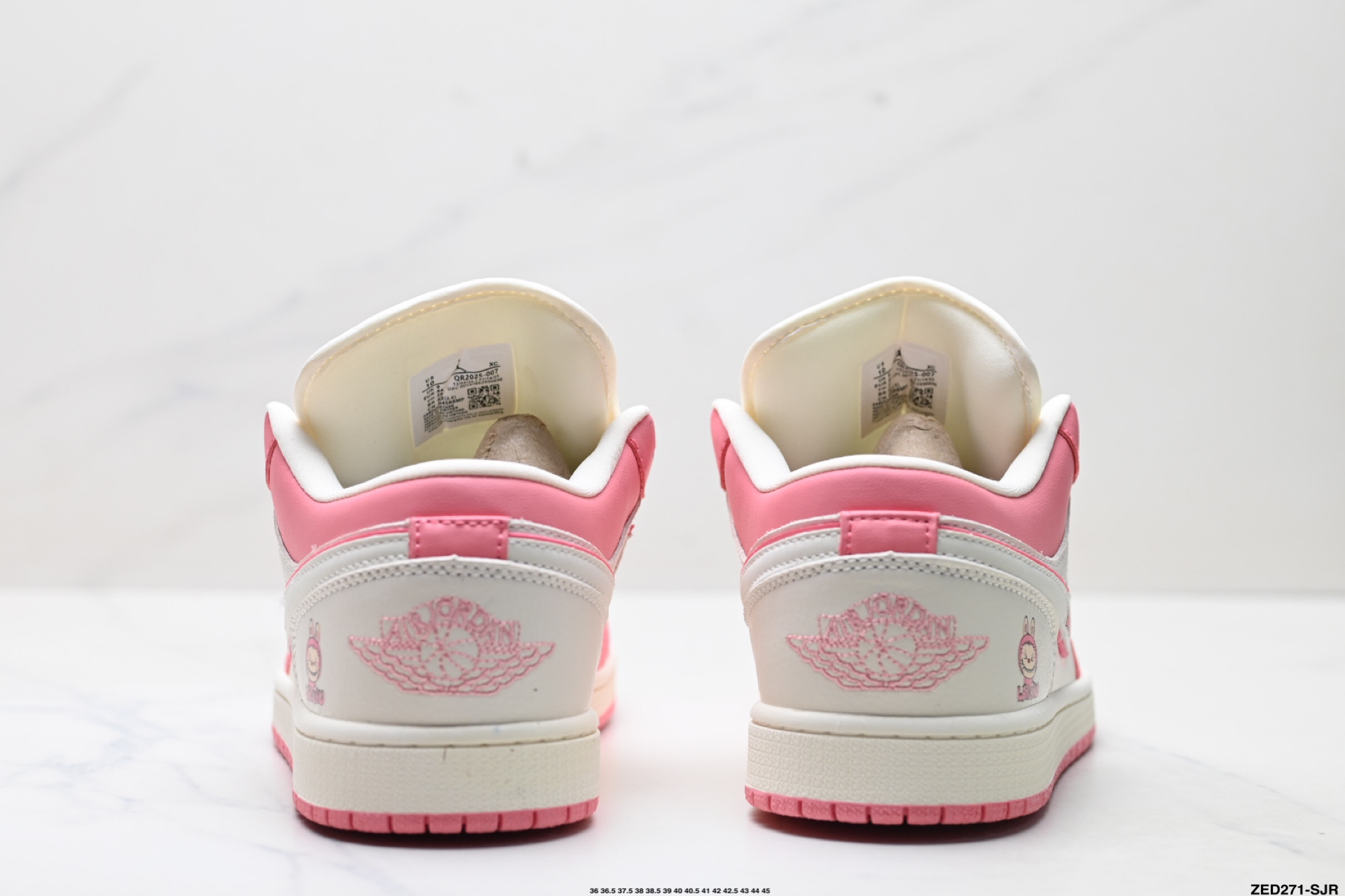 Nike Air Jordan 1 Low Labubu: Elegancia Casual y Diseño Exclusivo 7 i1755533431843 9838 0 5