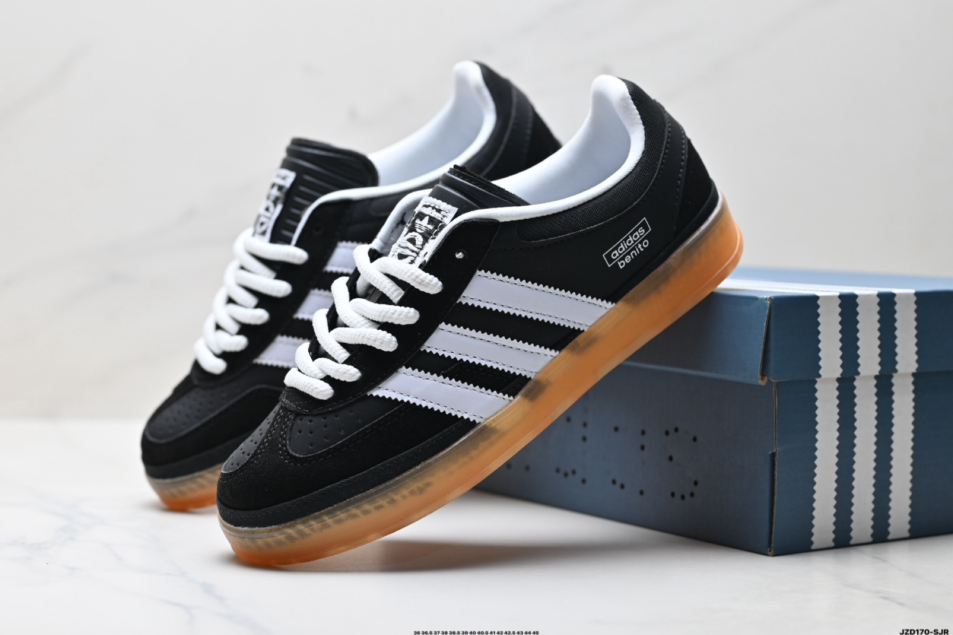 Bad Bunny x Adidas Originals Gazelle INdoor 三叶草休闲防滑耐磨低帮板鞋 IF9730