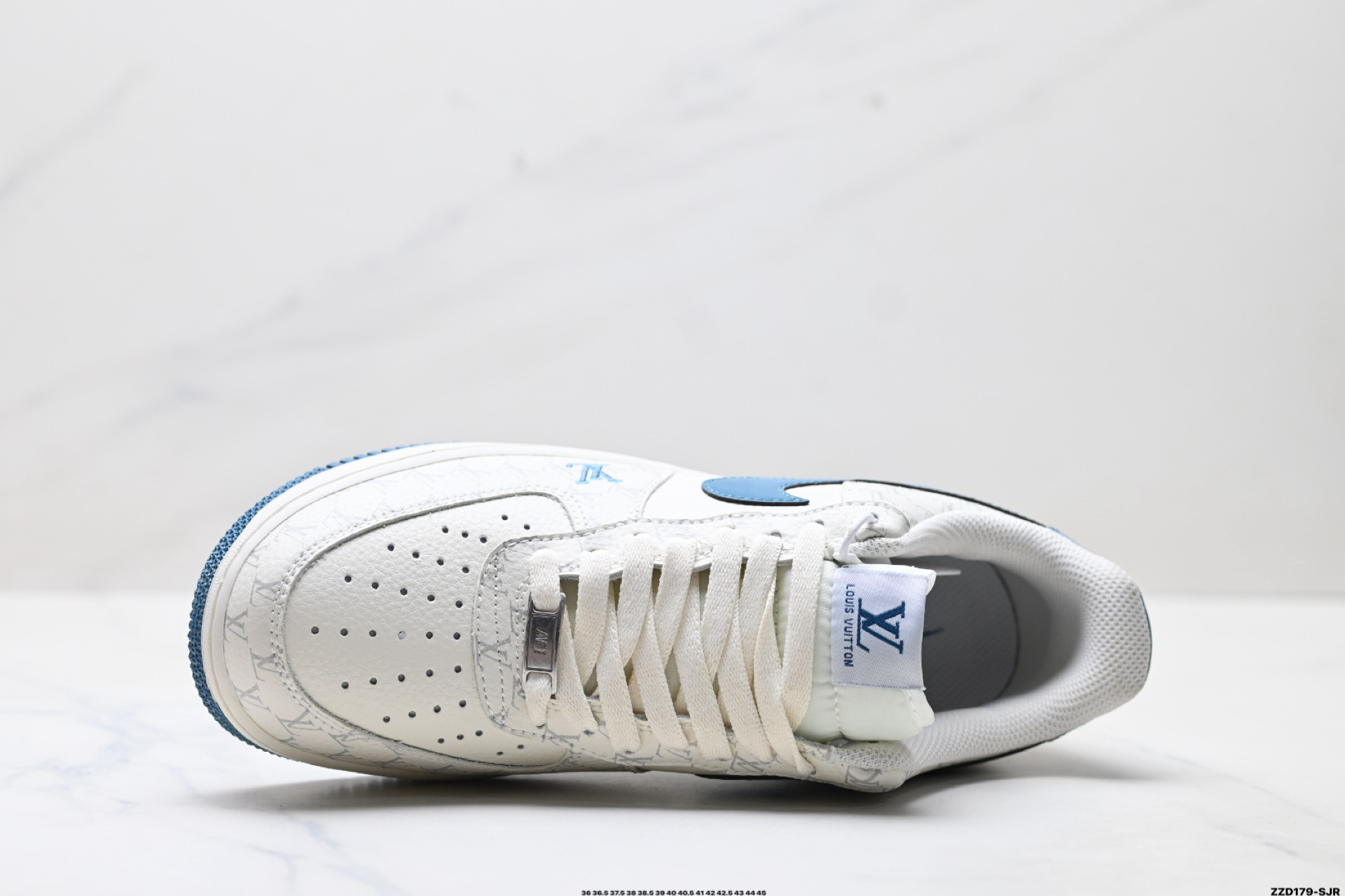 260 NIKE AIR FORCE 1‘07 LV8 BZ6880-105