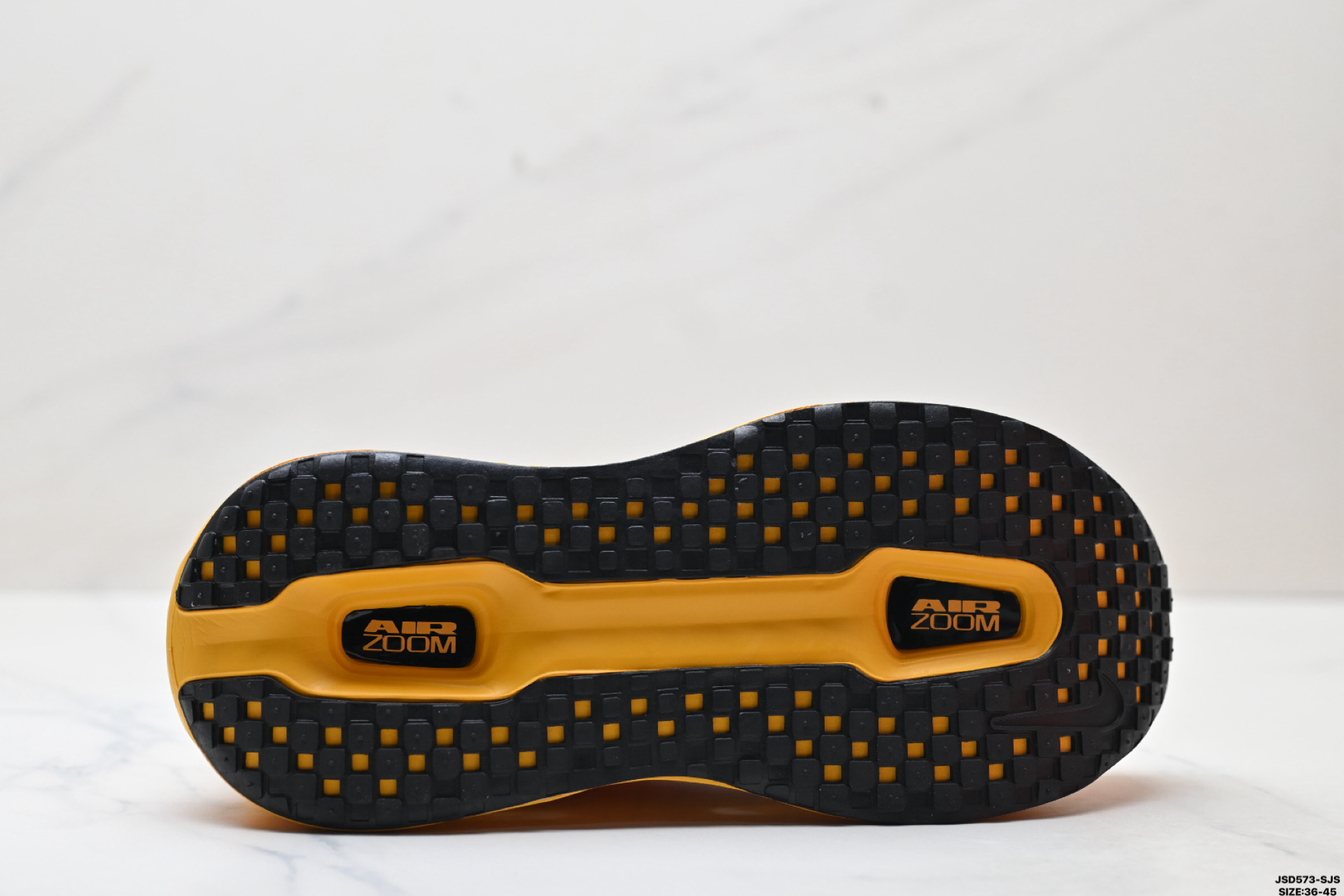 Nike VOMERO PREMIUM 耐克 舒适减震防滑 低帮跑步鞋 全掌ReactX泡绵中底 FN8453-017
