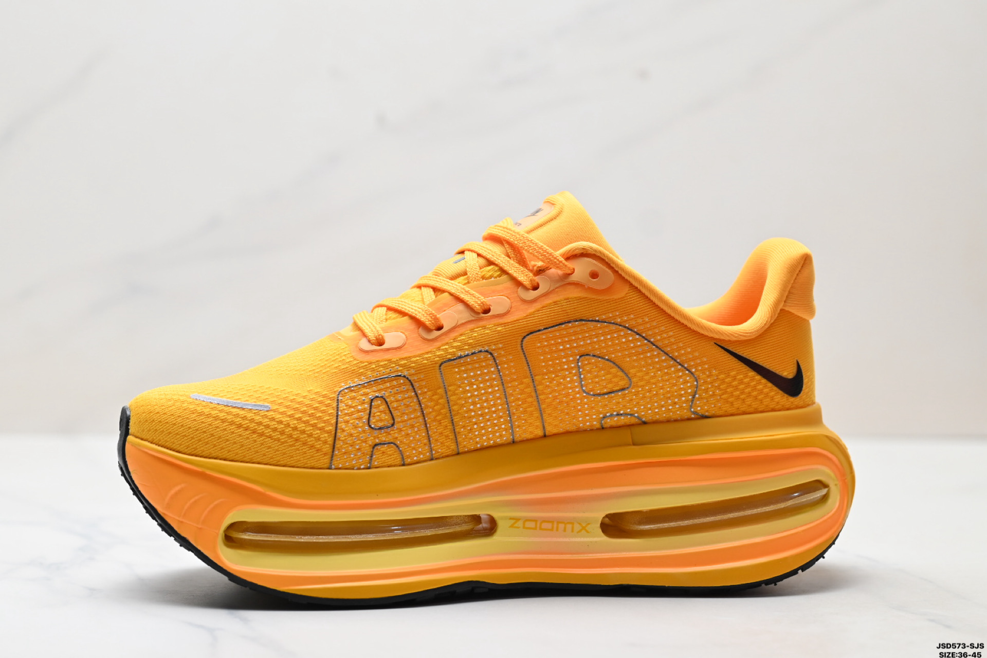Nike VOMERO PREMIUM 耐克 舒适减震防滑 低帮跑步鞋 全掌ReactX泡绵中底 FN8453-017