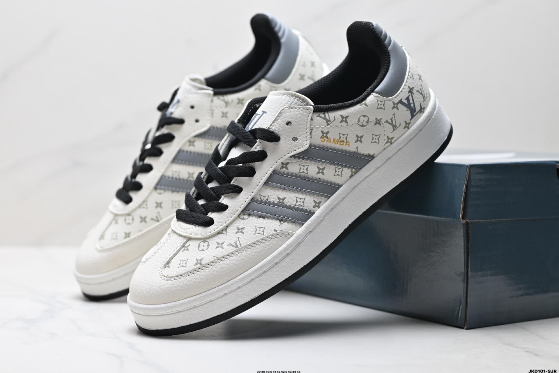 Adidas Originals Samba OG ‘DIY’桑巴舞系列 阿迪达斯 三叶草绅士低帮休闲运动板鞋 LJ9904
