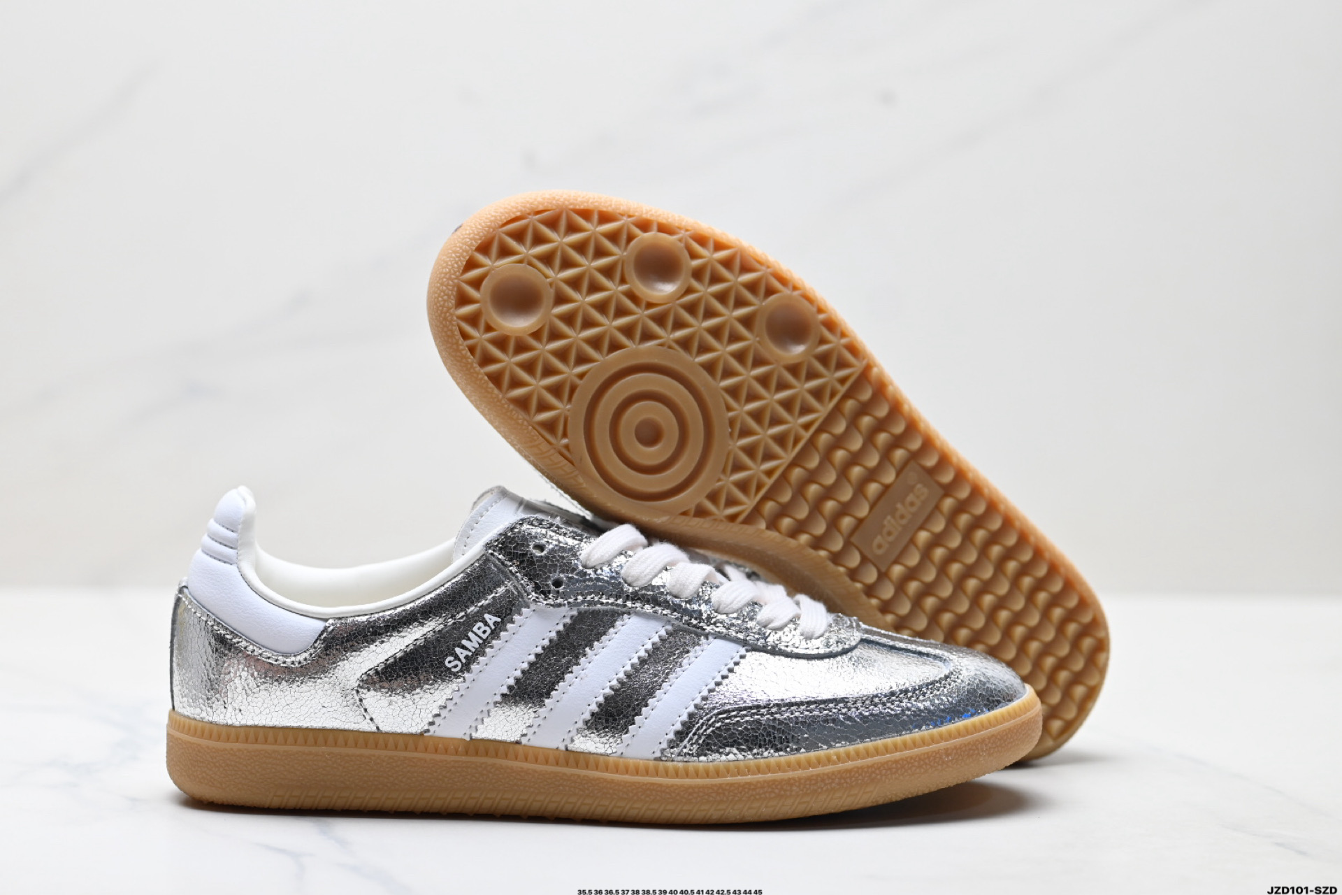 Adidas Originals Samba OG 桑巴舞系列 阿迪达斯 三叶草 绅士德训足球风百搭低帮休闲运动板鞋 JR0035