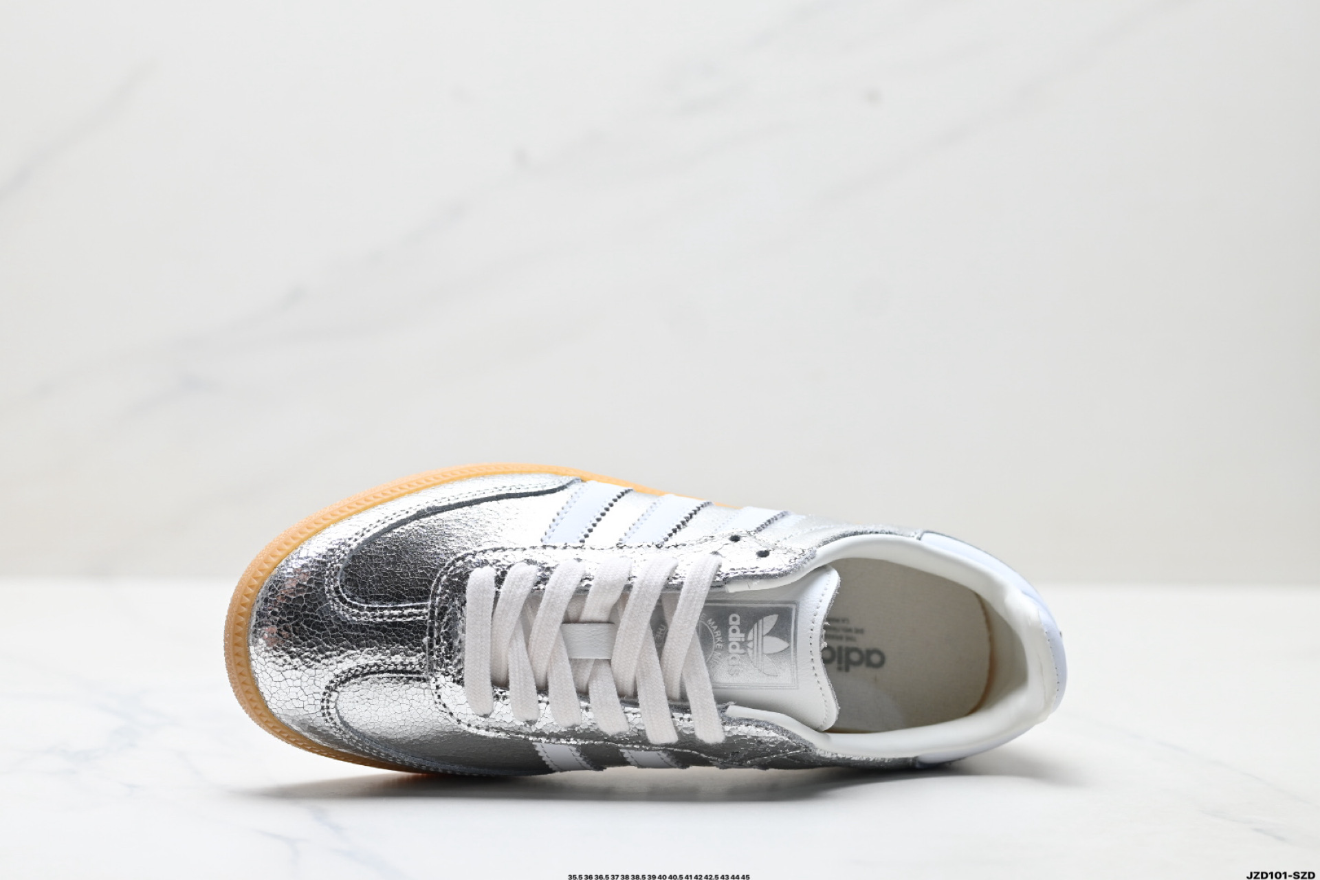 Adidas Originals Samba OG 桑巴舞系列 阿迪达斯 三叶草 绅士德训足球风百搭低帮休闲运动板鞋 JR0035