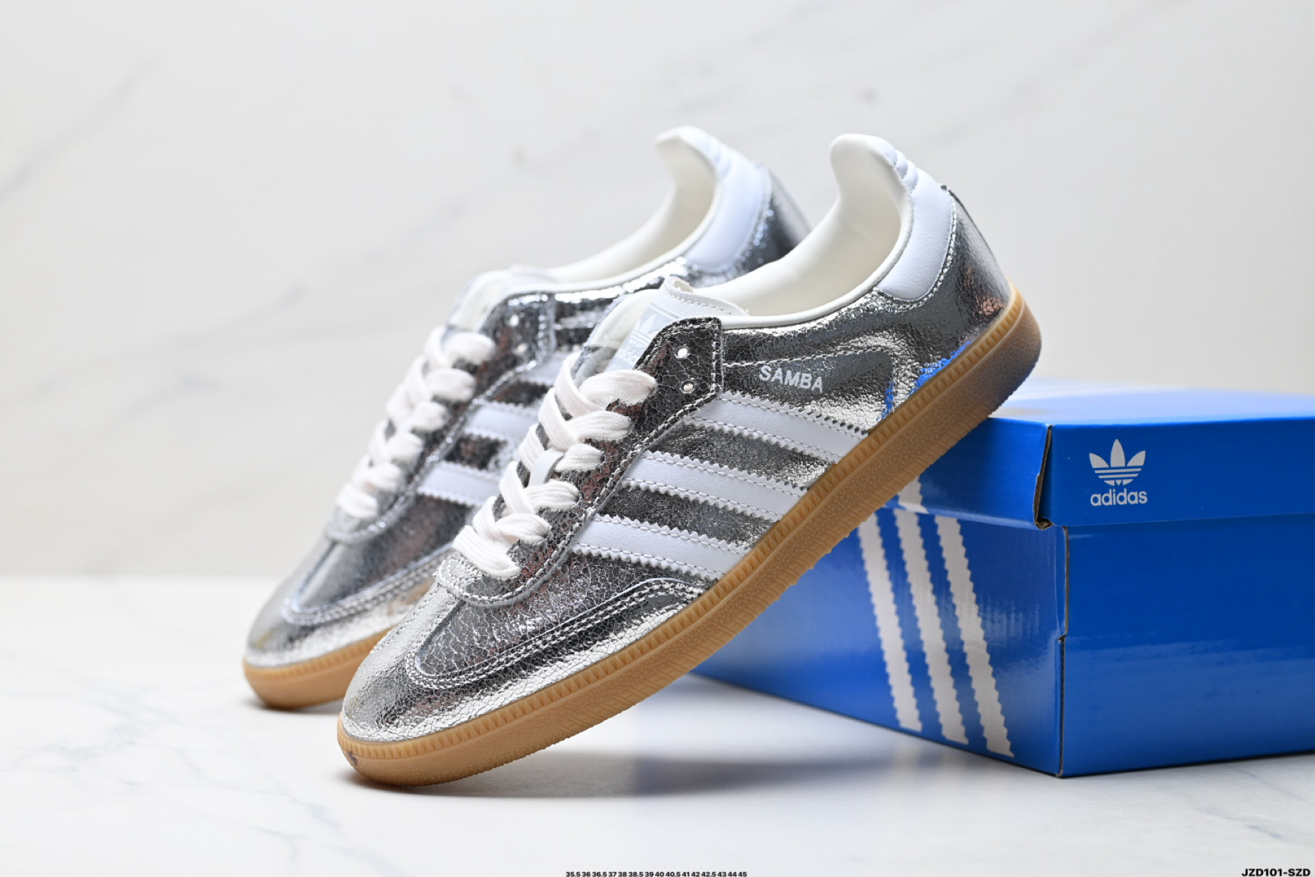 Adidas Originals Samba OG 桑巴舞系列 阿迪达斯 三叶草 绅士德训足球风百搭低帮休闲运动板鞋 JR0035