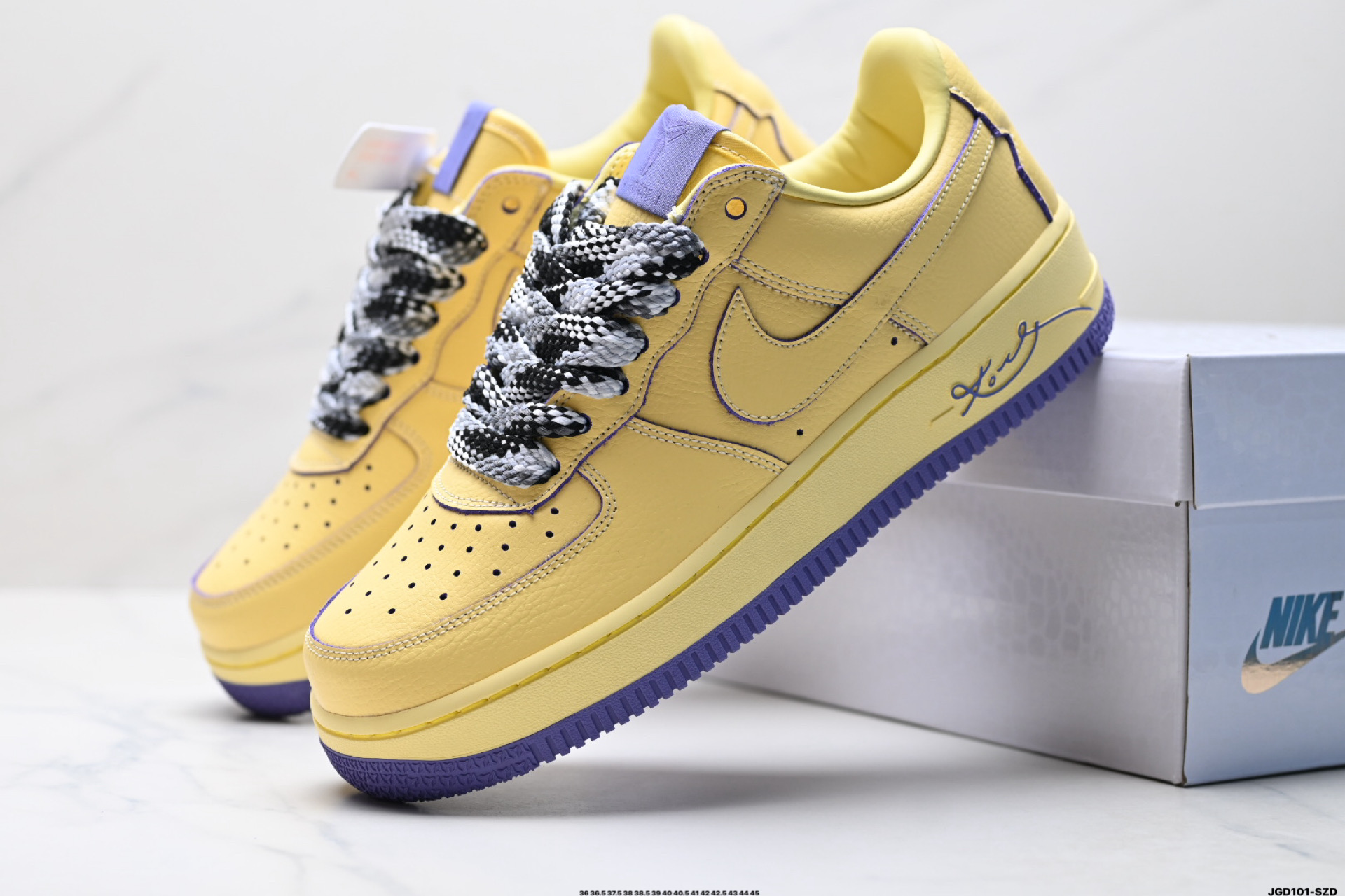 NIKE AIR FORCE 1‘07 LV8 HV9408-700