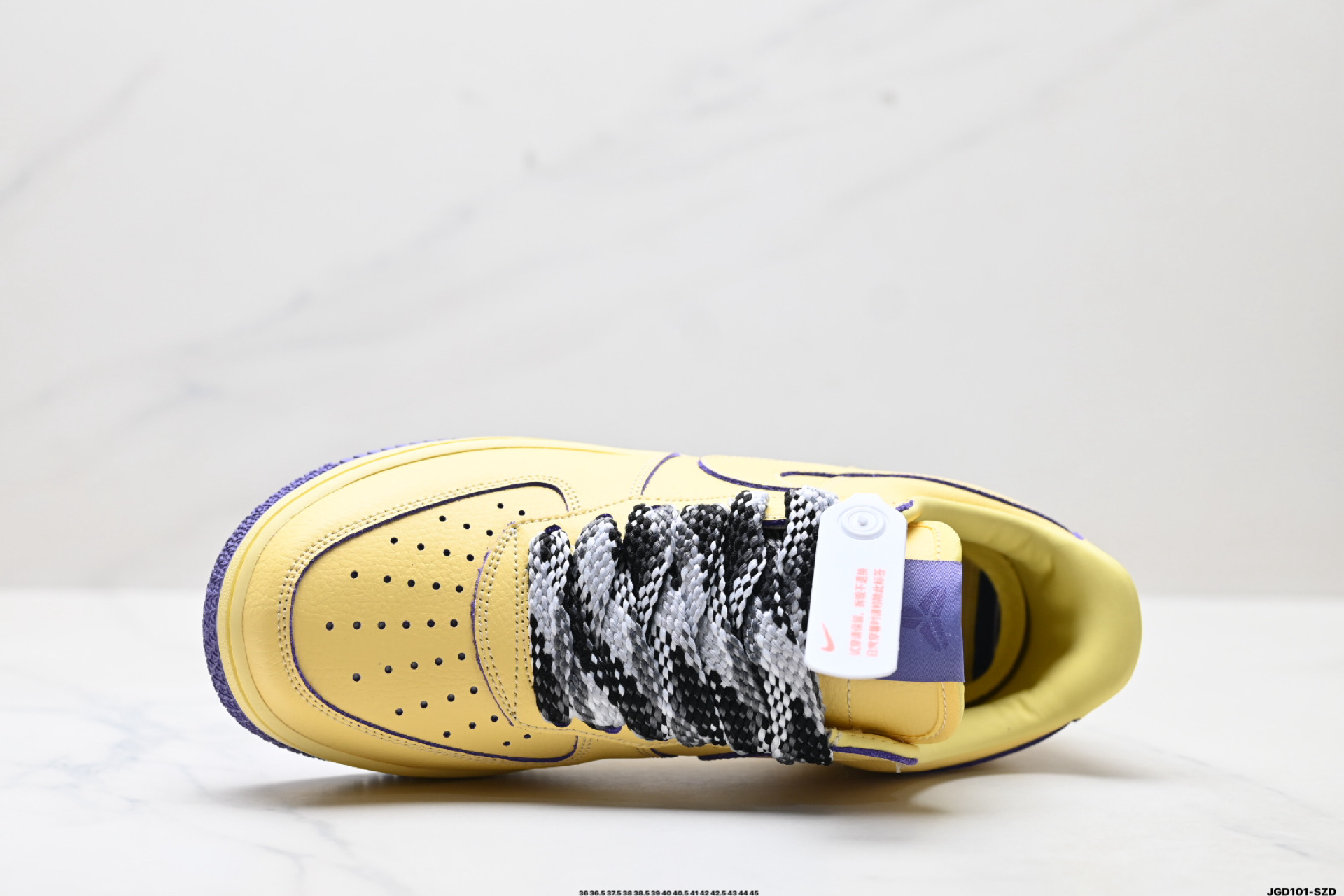 NIKE AIR FORCE 1‘07 LV8 HV9408-700