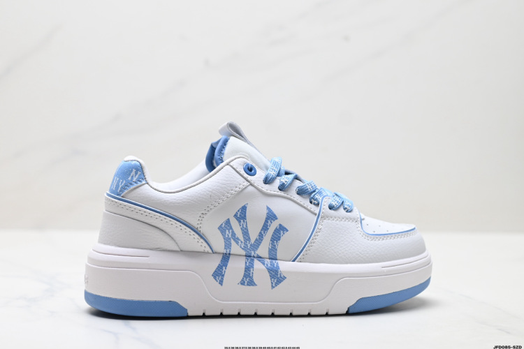נעלי סניקרס MLB Chunky Liner Denim לבנות עם לוגו ניו יורק 1 נעלי סניקרס MLB Chunky Liner Denim לבנות עם לוגו ניו יורק