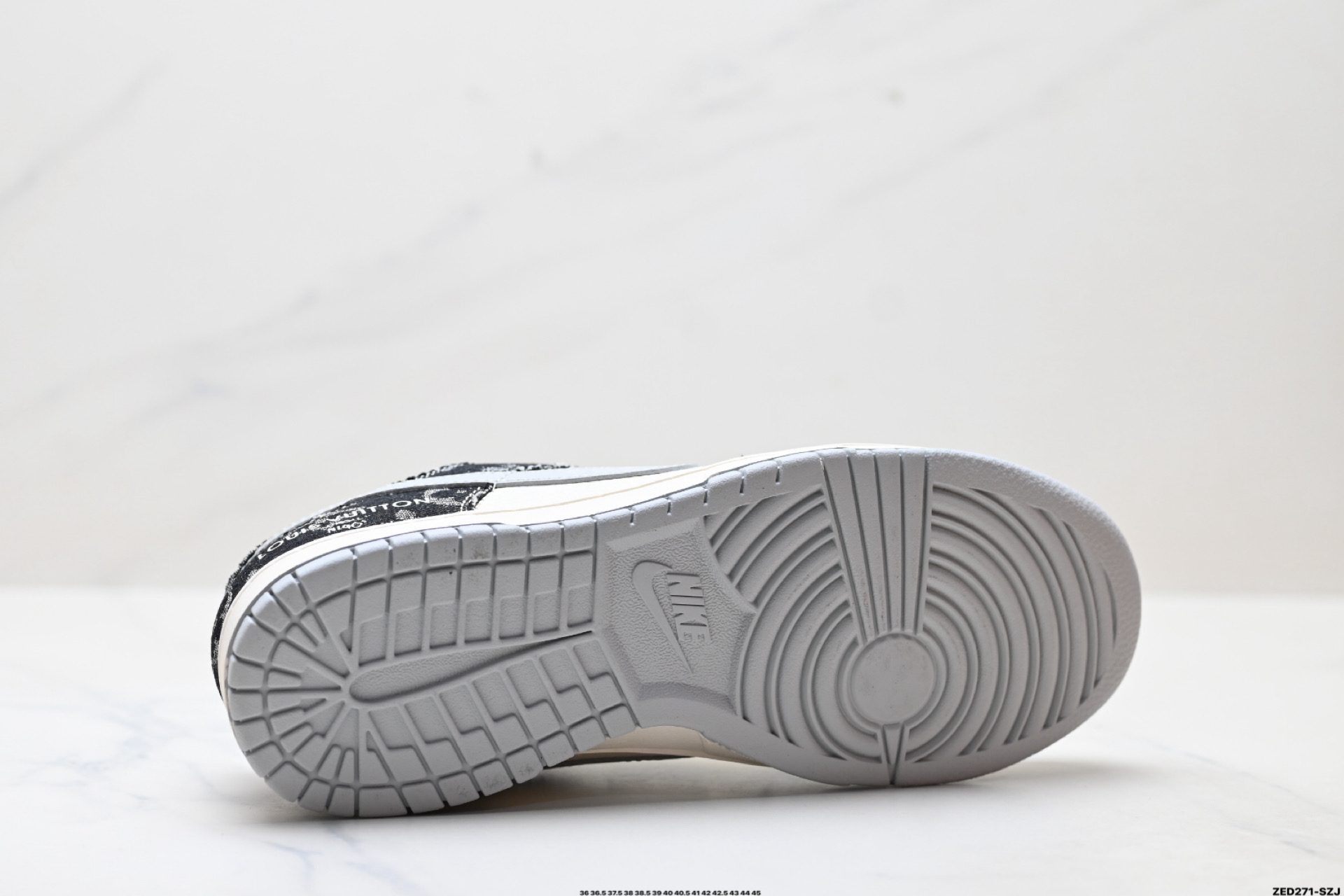 Nike Dunk Low Retro ‘DIY高端定制’耐克 低帮休闲运动板鞋 JP1668-020