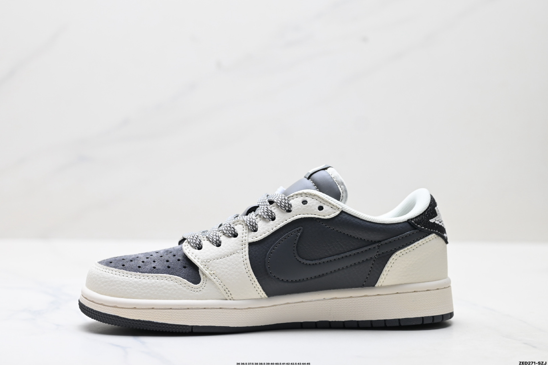 Nike Air Jordan 1 x Travis Scott AJ1倒勾 乔一倒钩 ‘DIY’定制 耐克 低帮文化篮球鞋 QW5088-205
