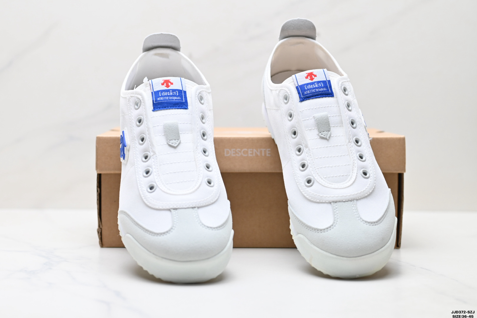 DESCENTE迪桑特CHRON TEMPO REPLICA 系列CHRON复古运动休闲鞋 D5232LSN25